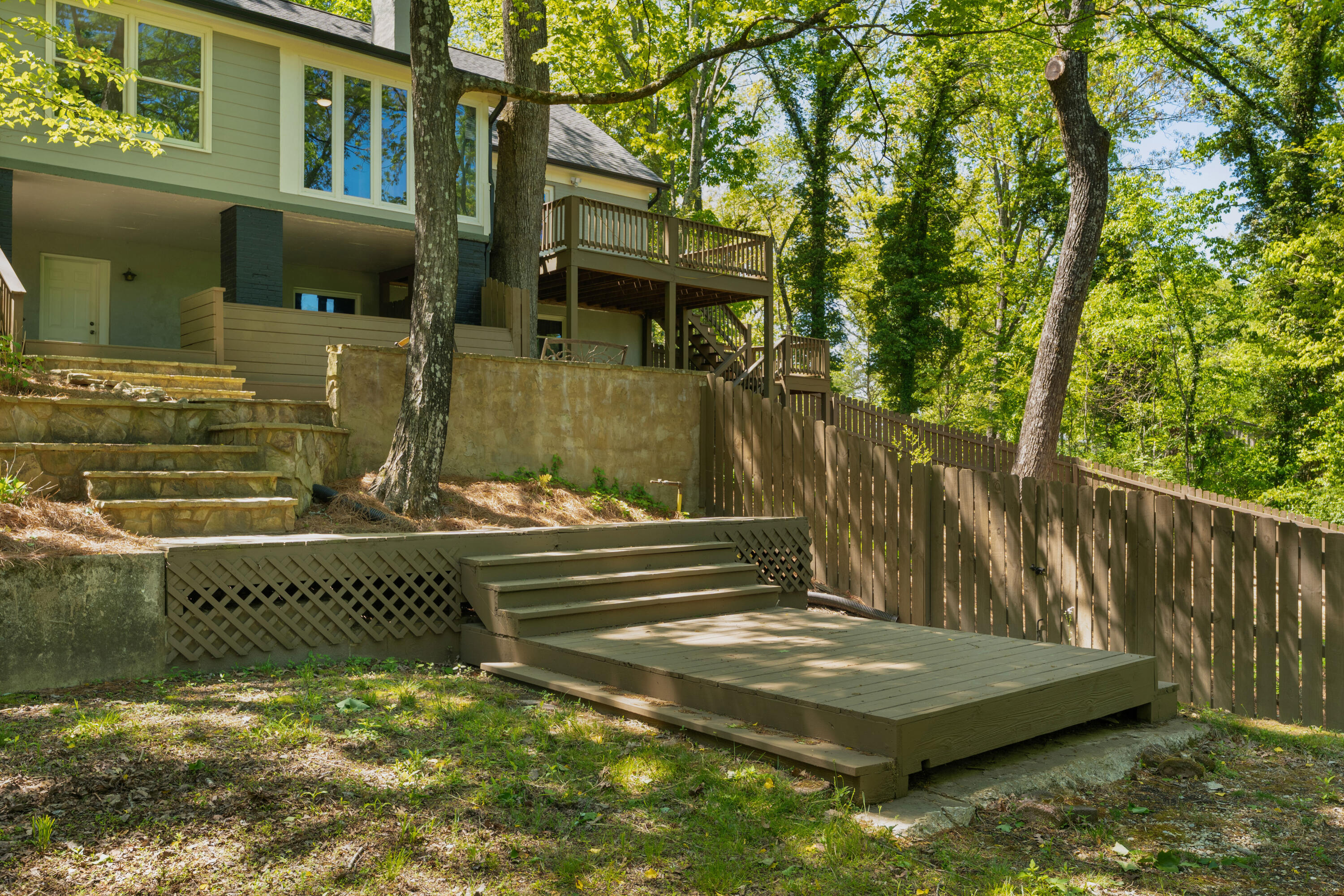111 Riverpoint Road