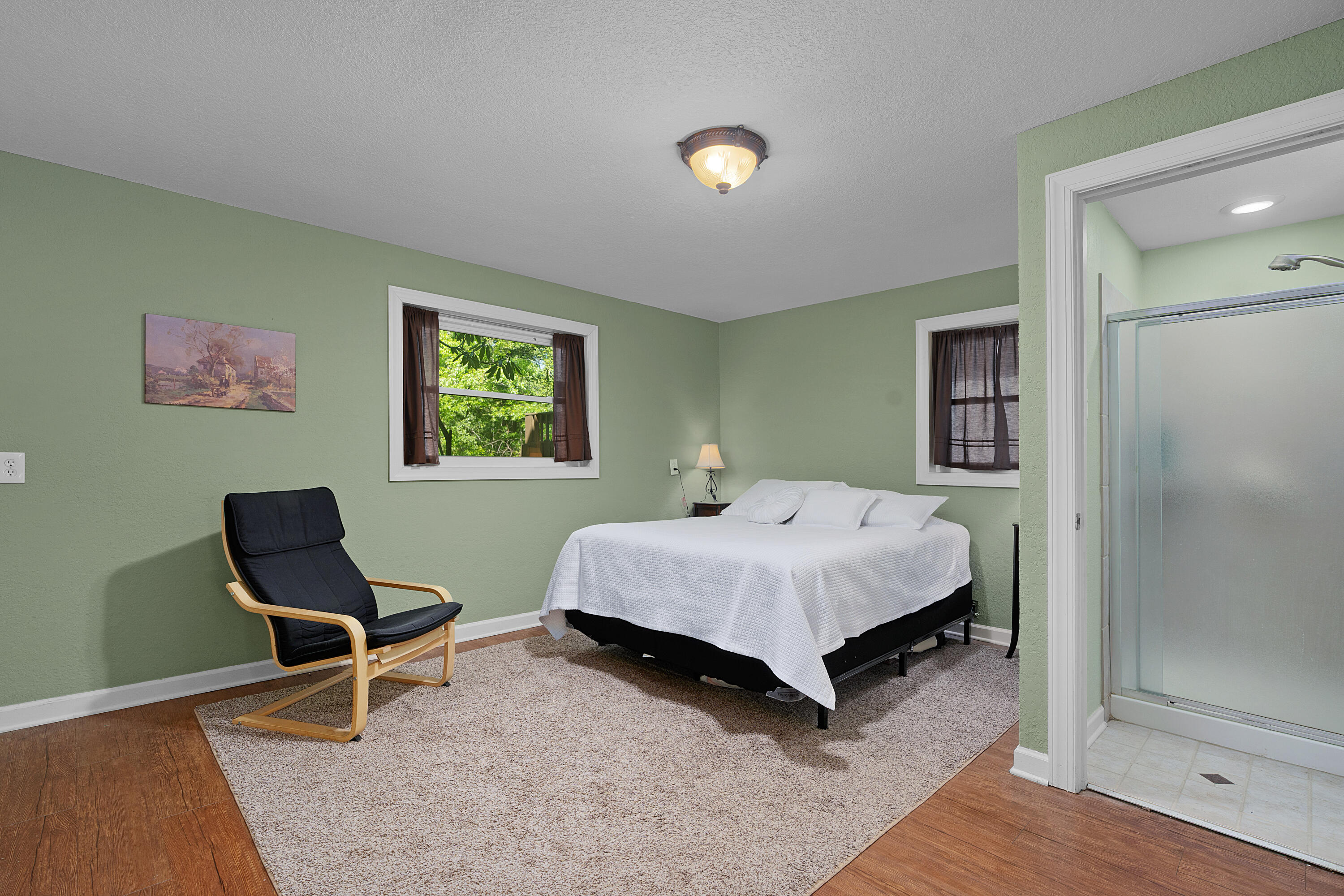 111 Riverpoint Road