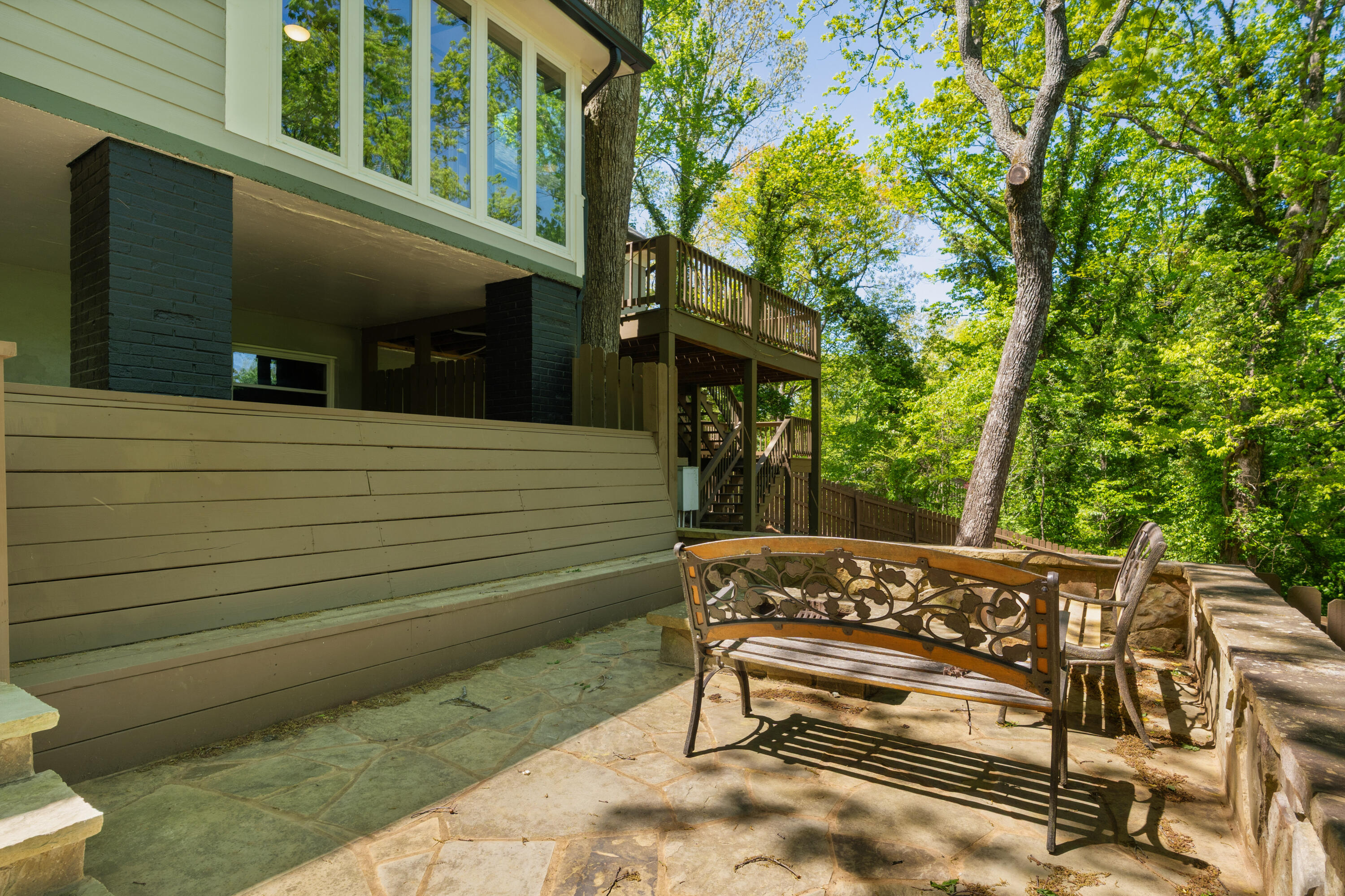 111 Riverpoint Road