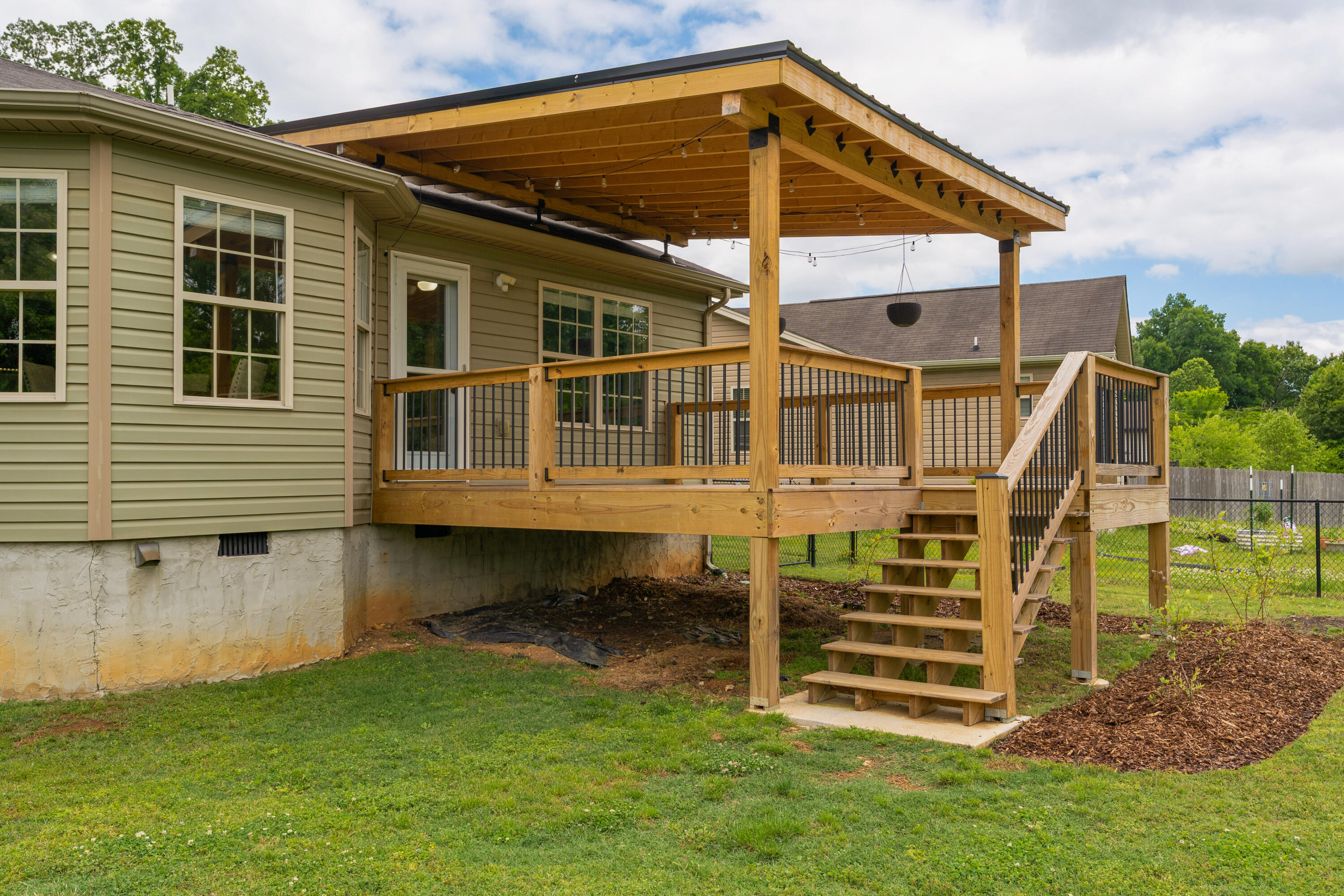 2774 Forest Road