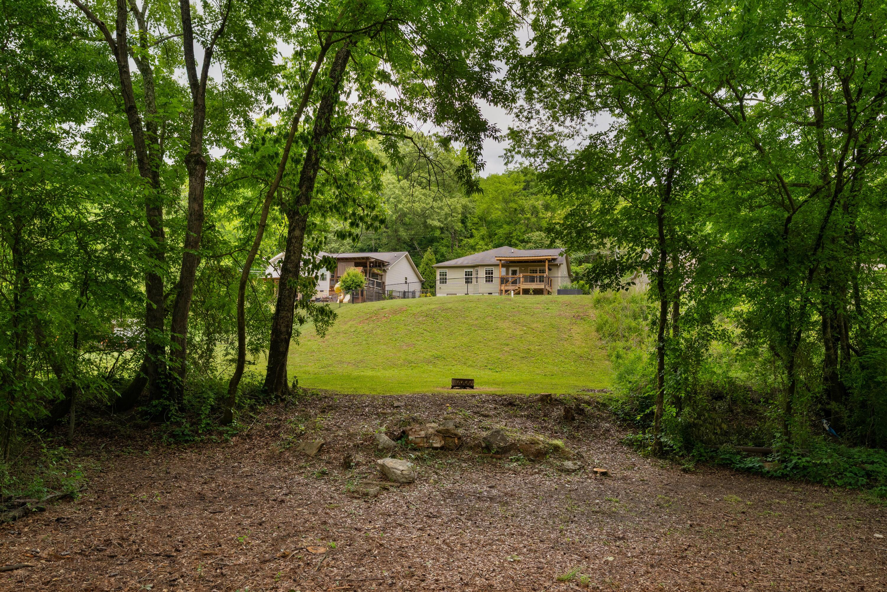 2774 Forest Road
