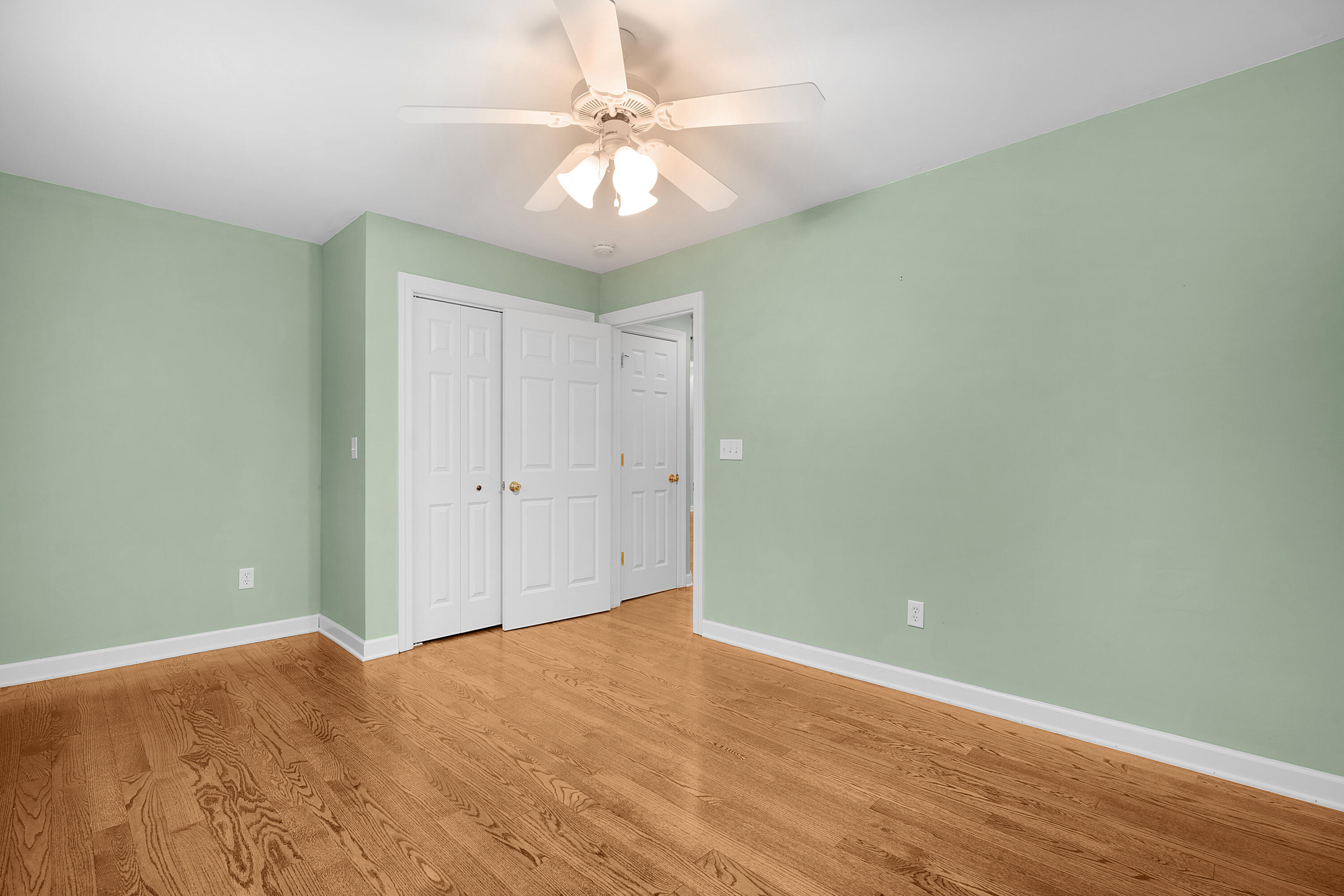 1050 Candlewick Court