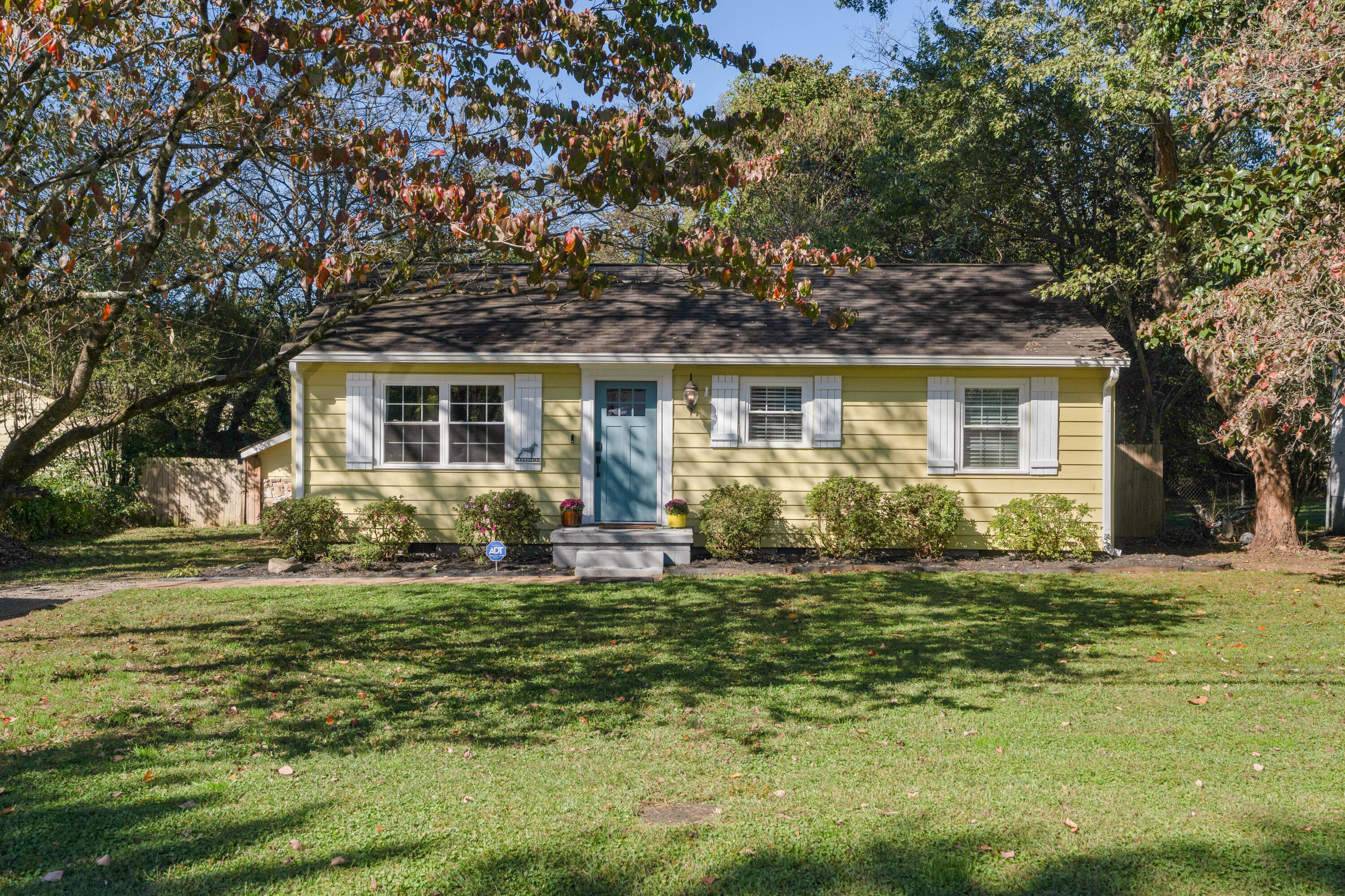 3909 Memphis Drive