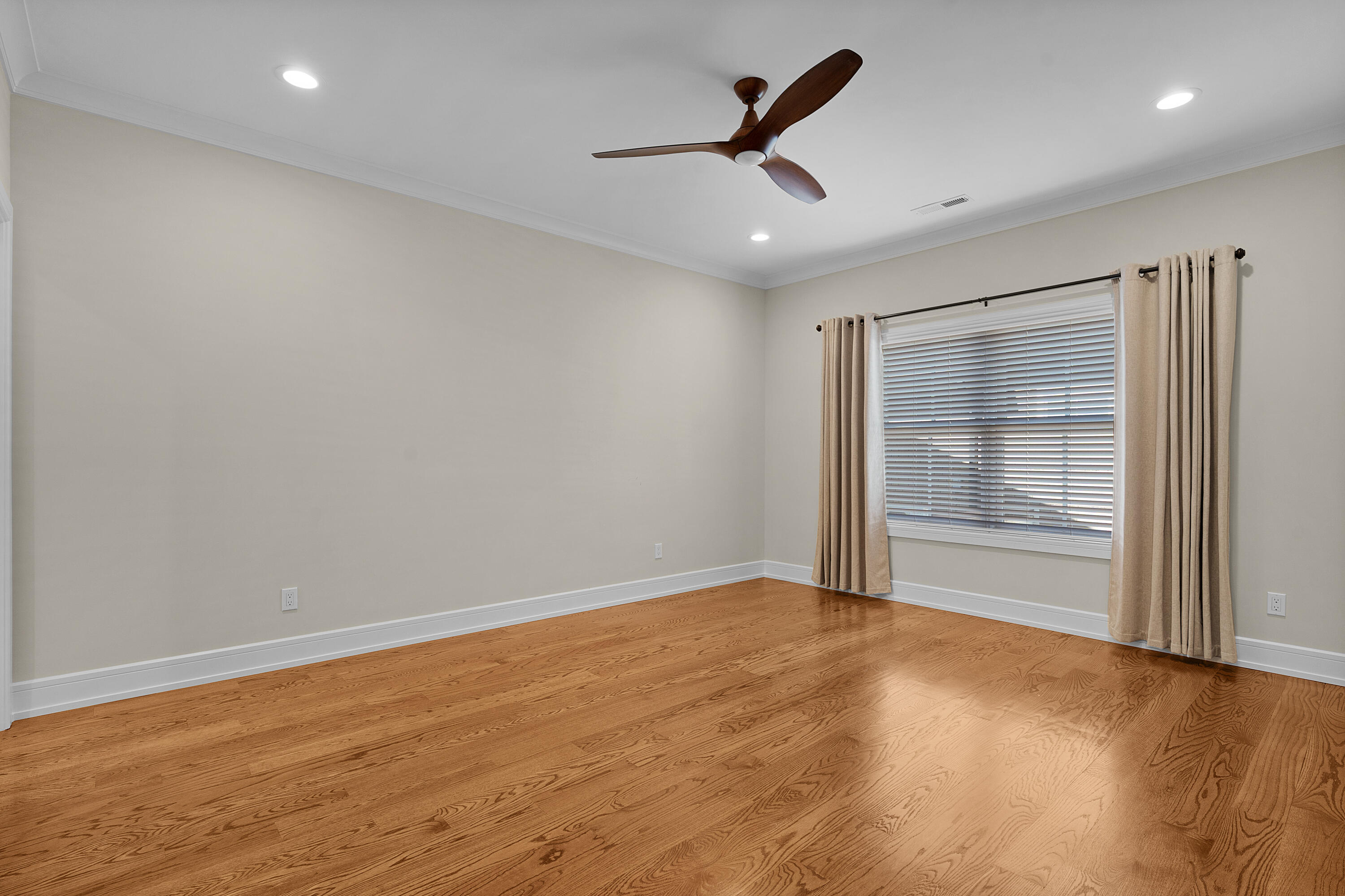247 Walnut Street