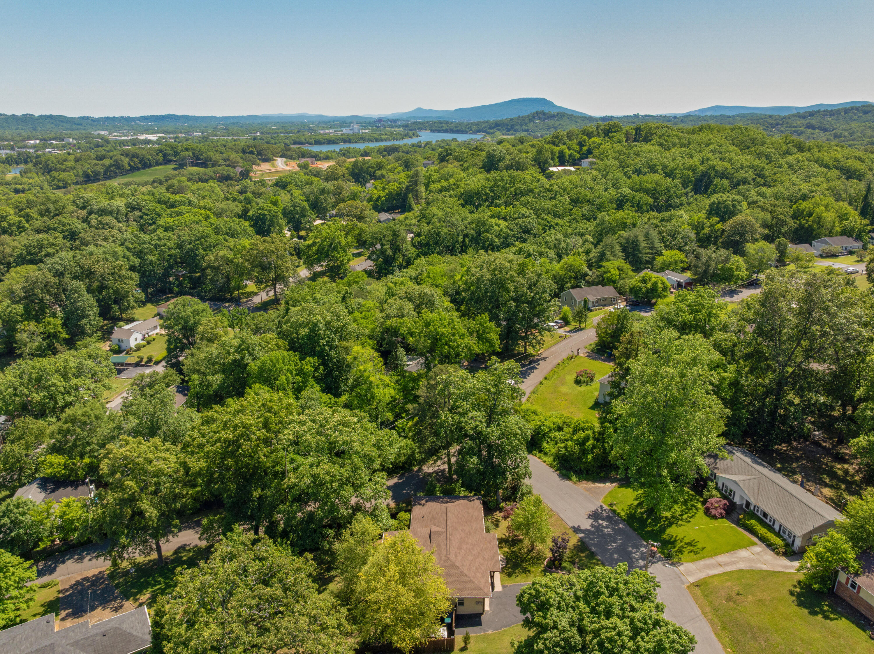 3900 Laird Lane