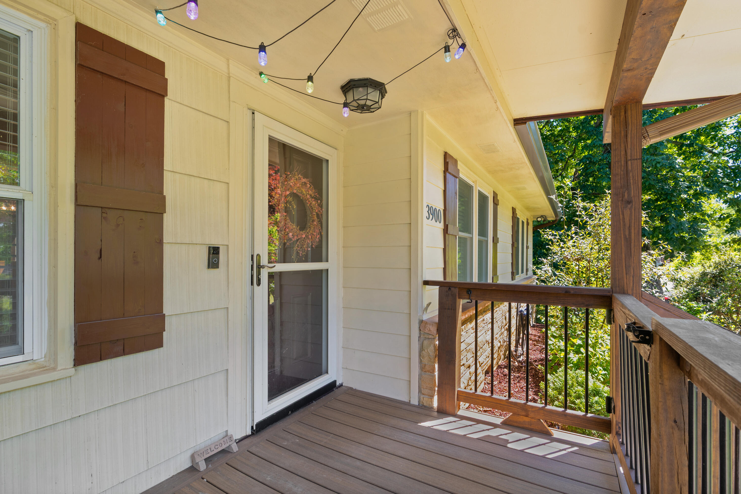 3900 Laird Lane