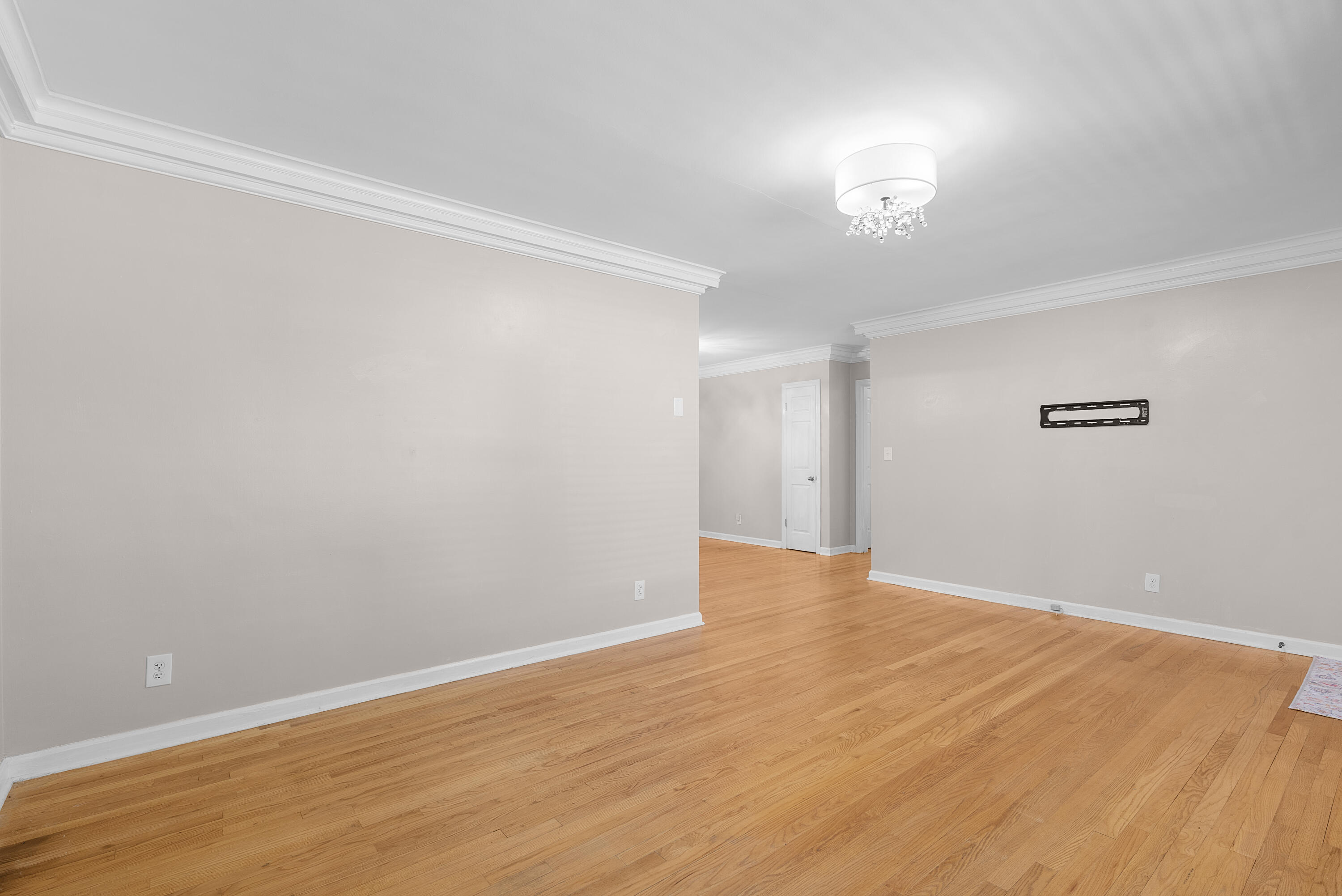 3900 Laird Lane