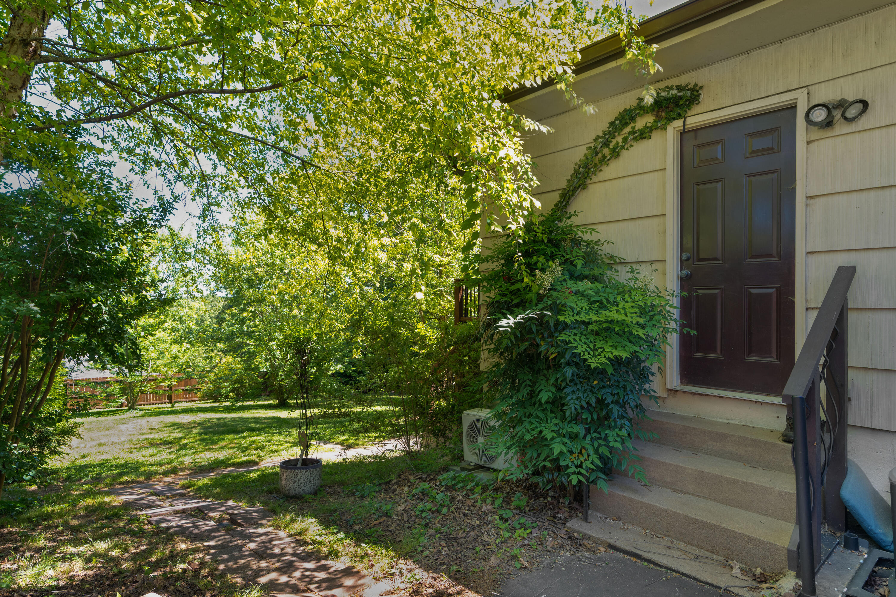 3900 Laird Lane