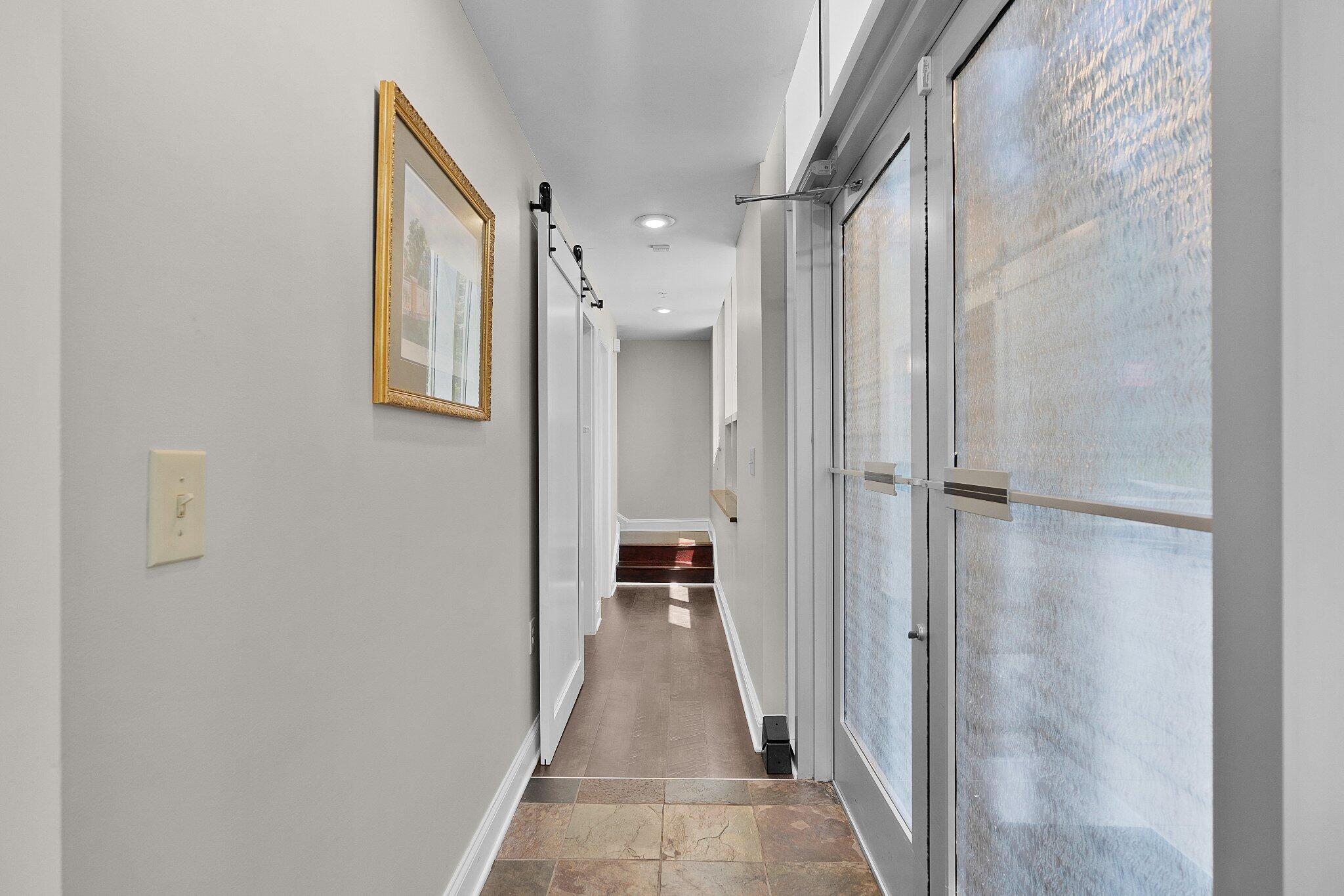 99 Walnut Street, 103