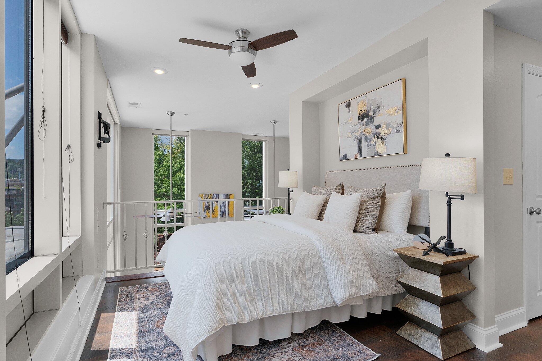 99 Walnut Street, 103