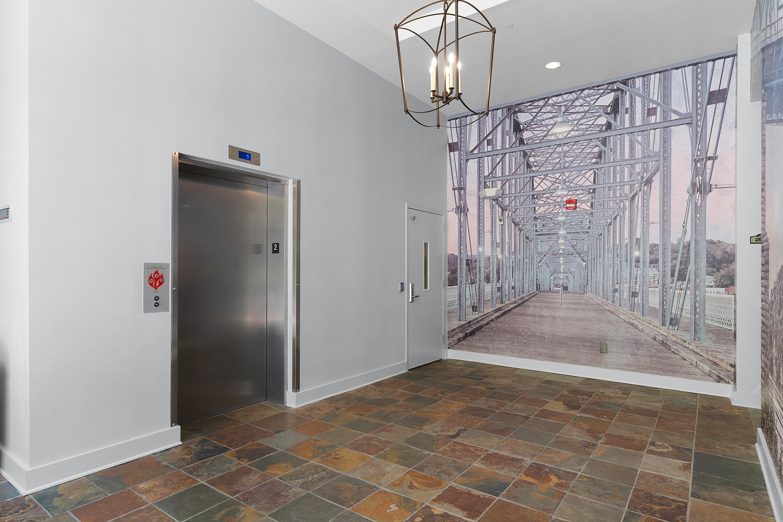 99 Walnut Street, 103