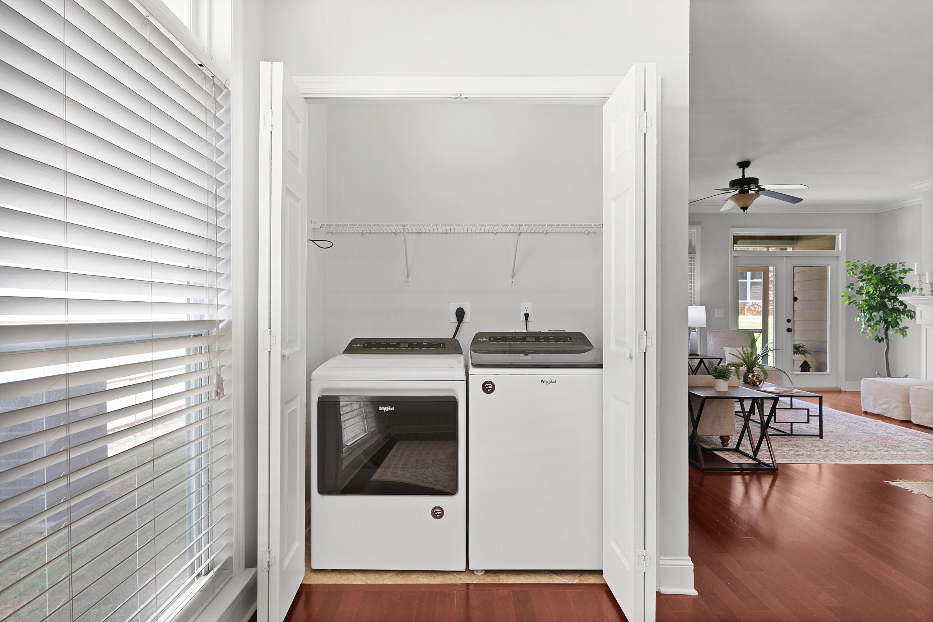 6752 Palms Court