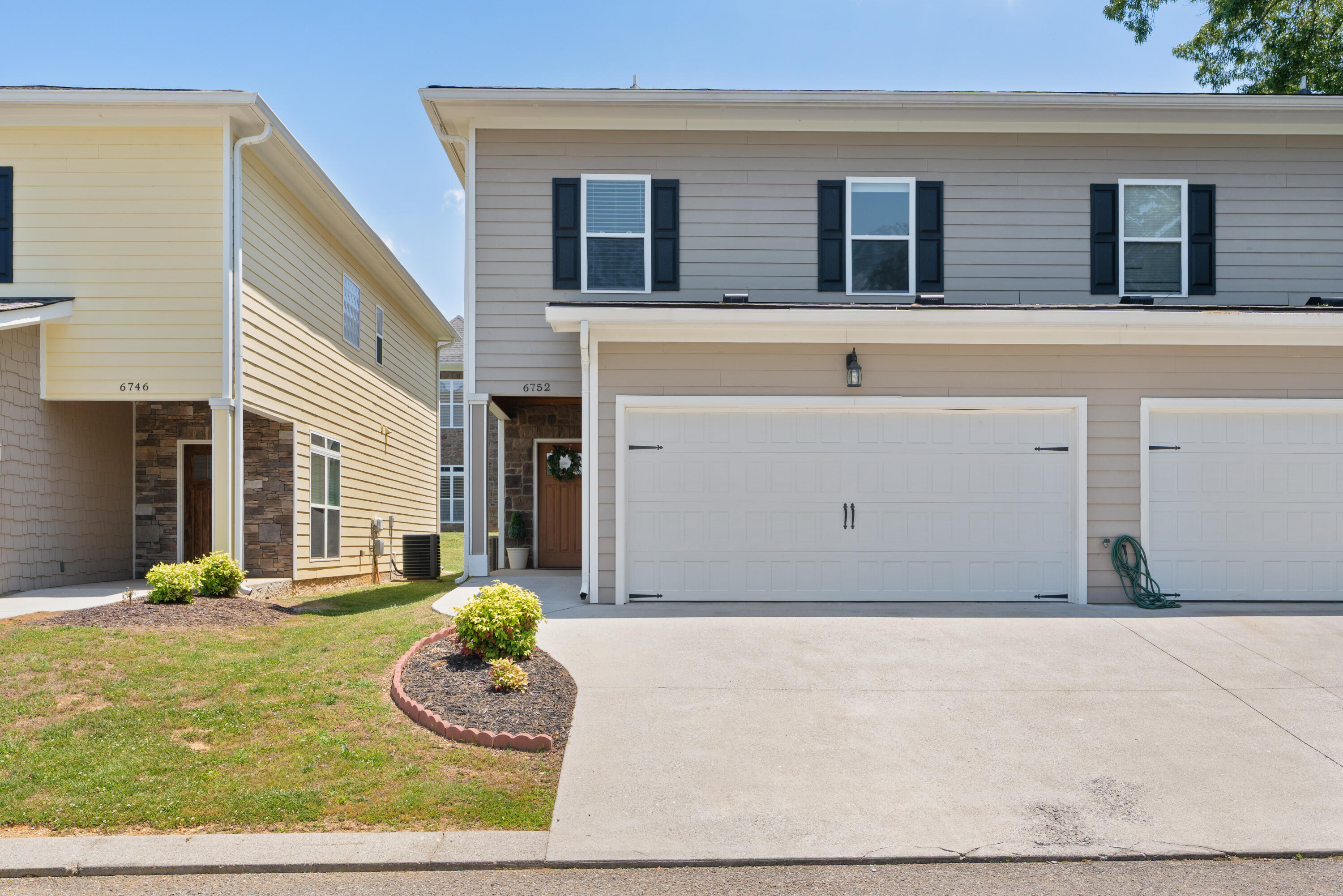 6752 Palms Court