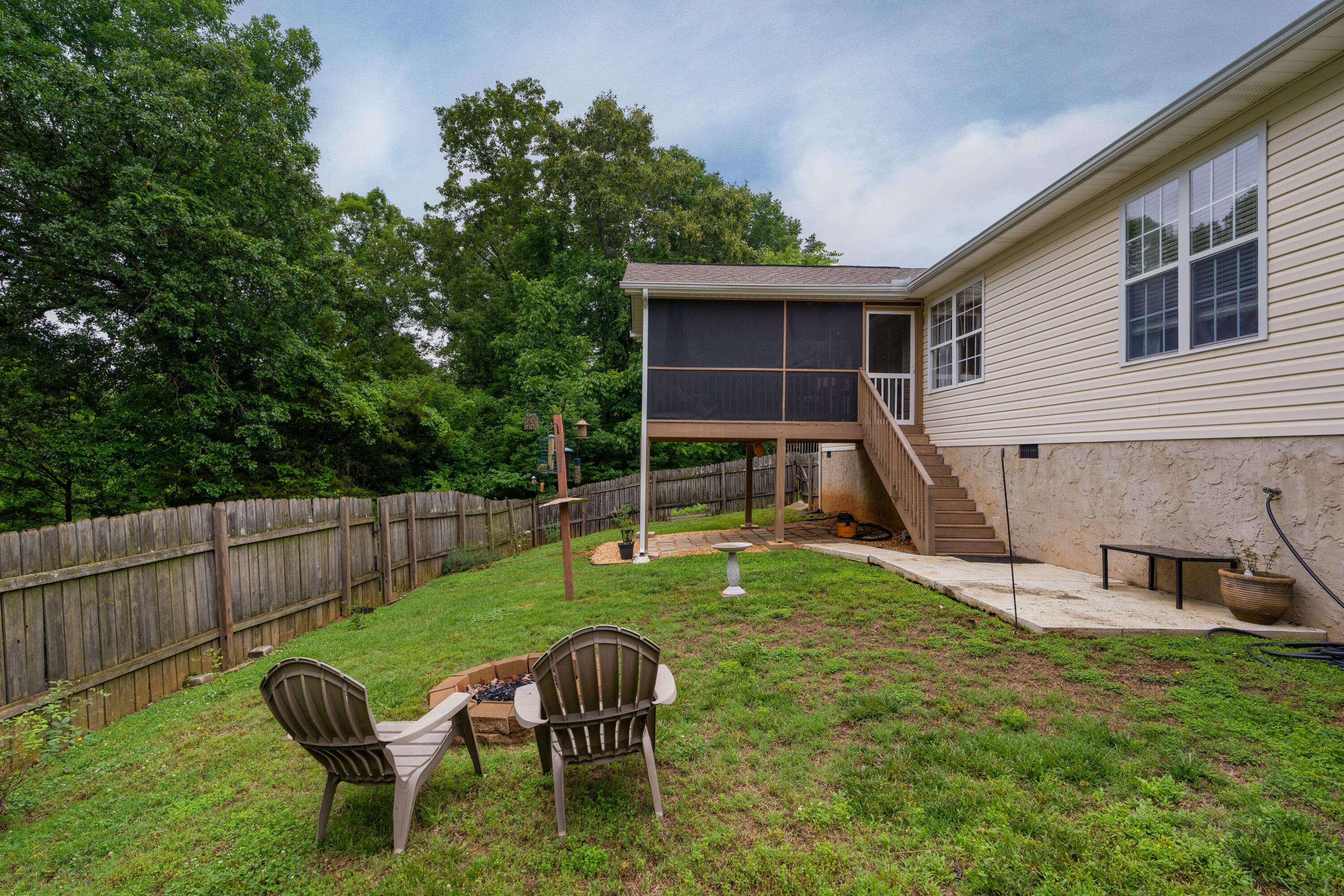 562 Bluff View Drive