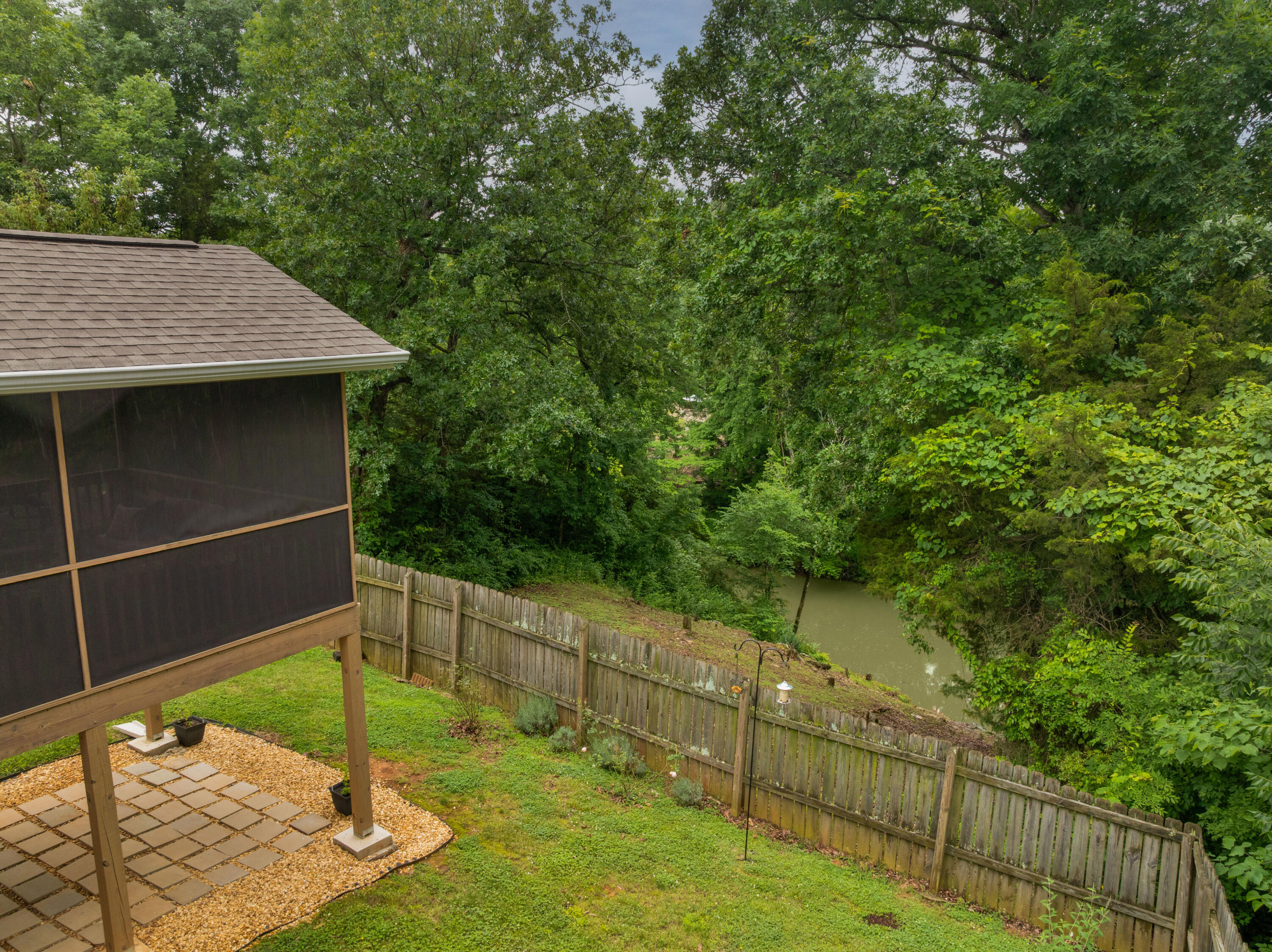 562 Bluff View Drive