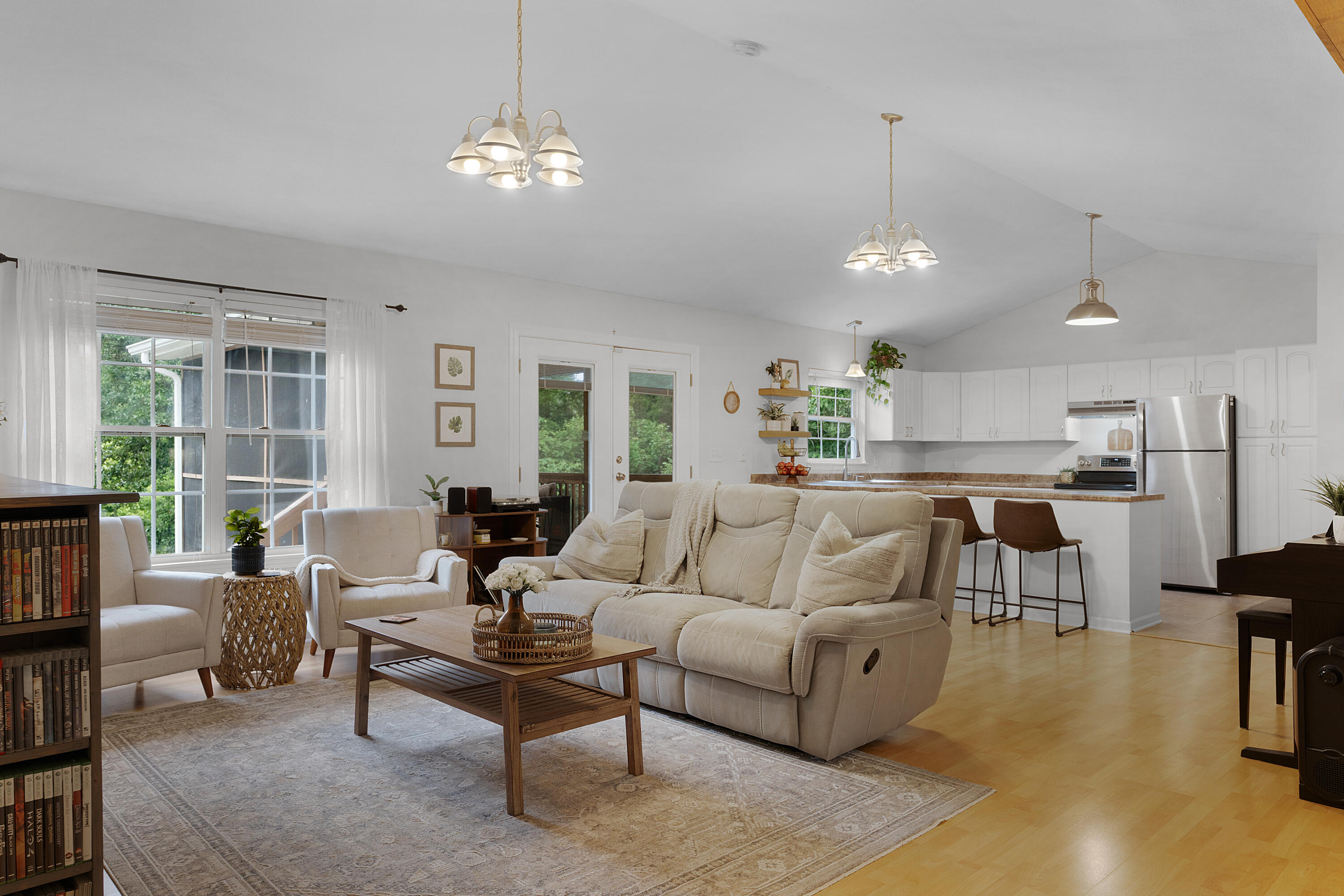 562 Bluff View Drive