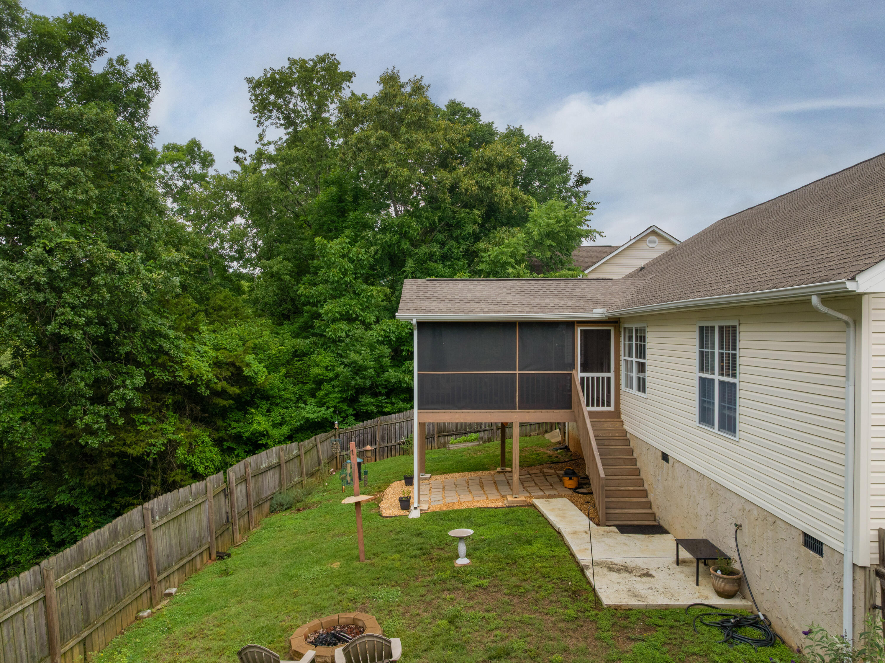 562 Bluff View Drive