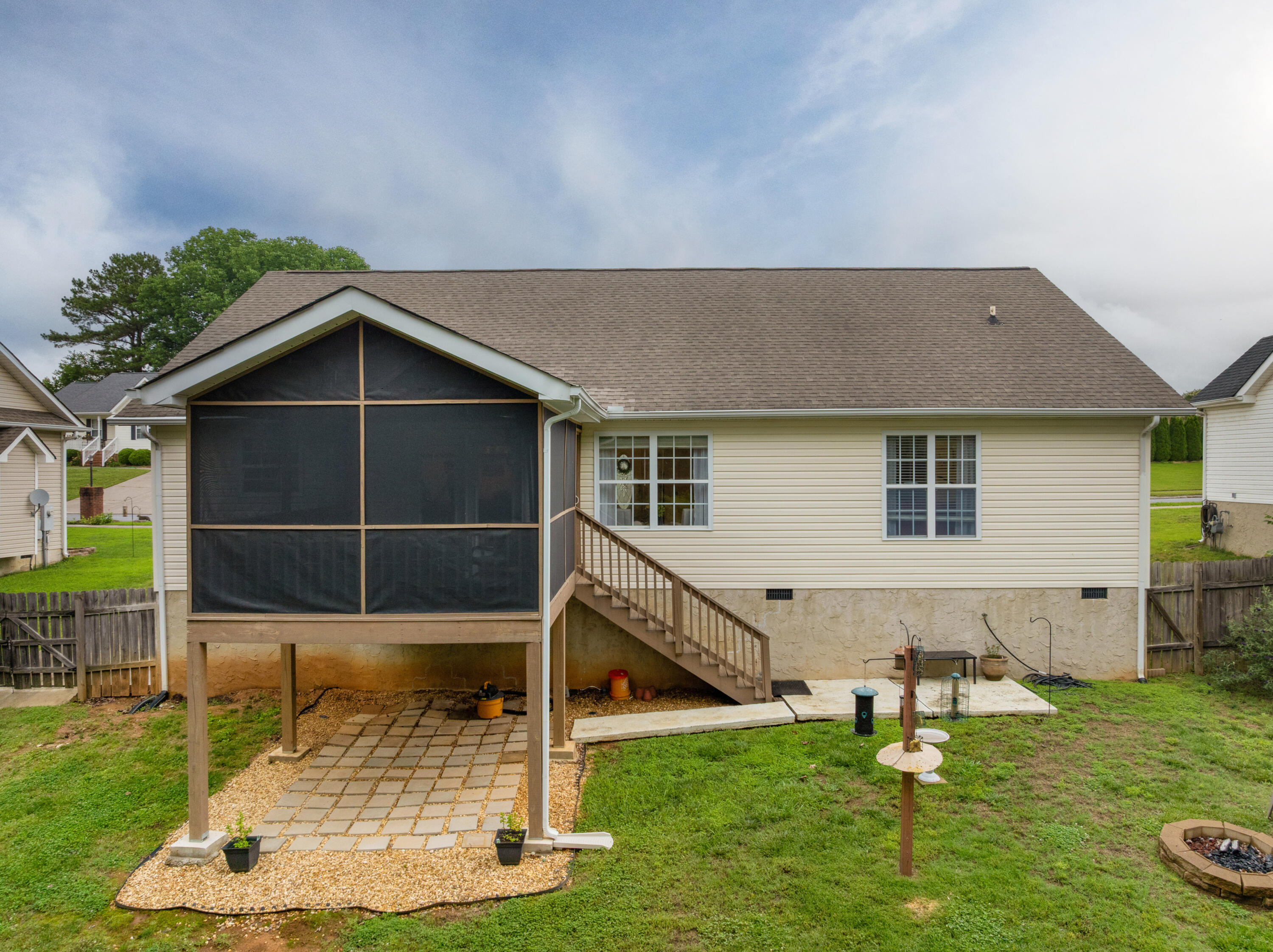 562 Bluff View Drive