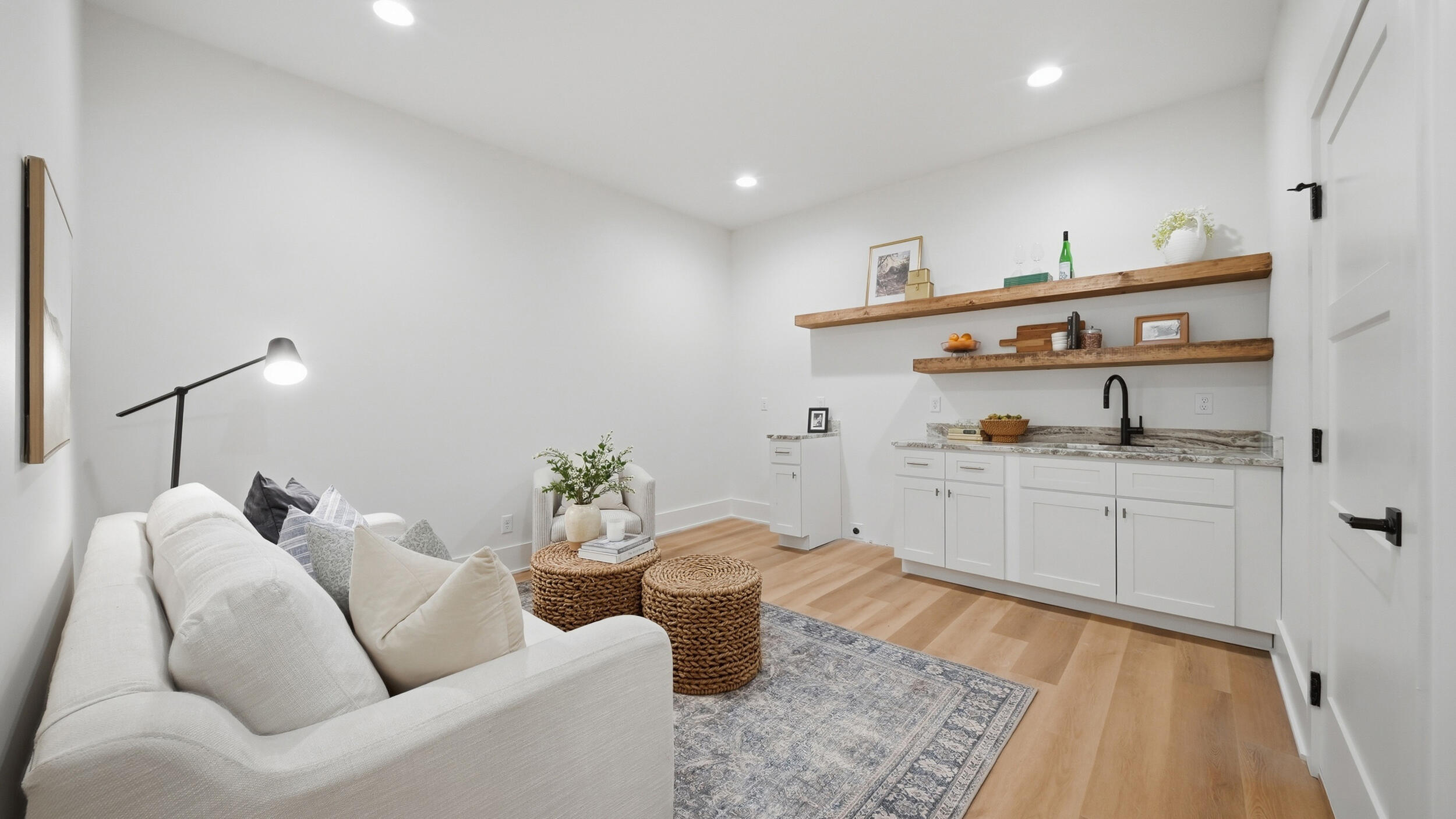 403 Druid Lane