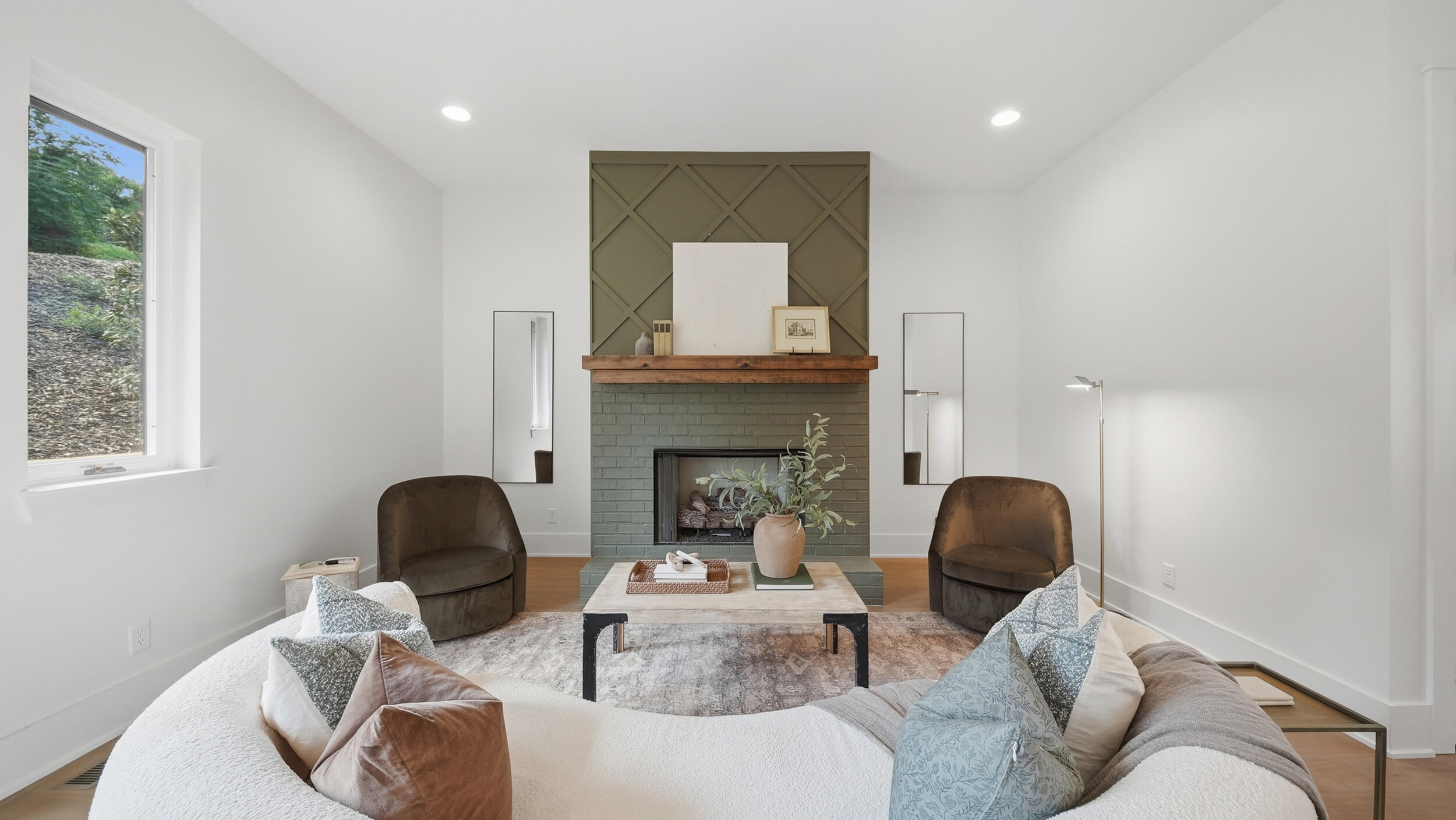 403 Druid Lane