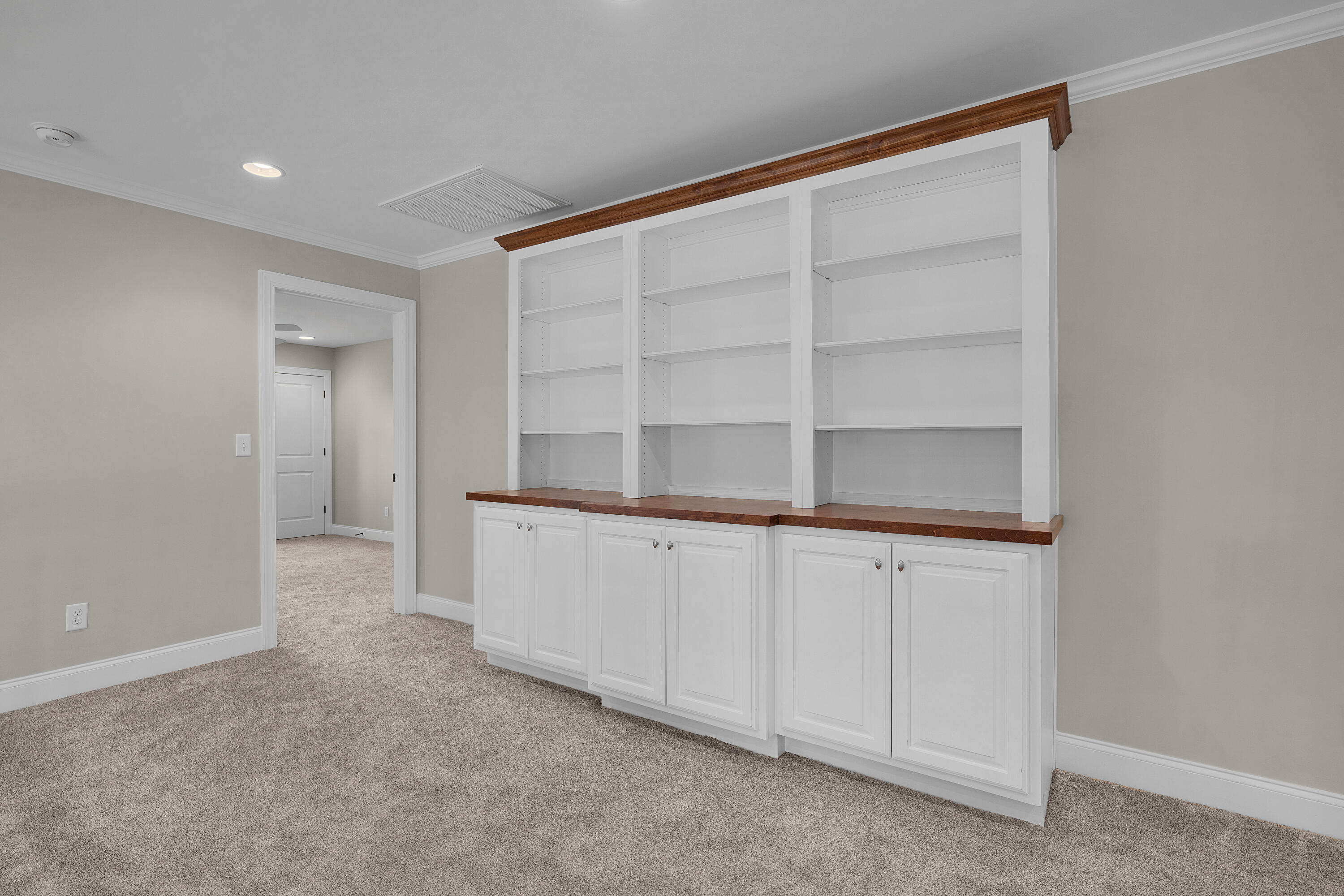 1151 Saddlebrook Drive