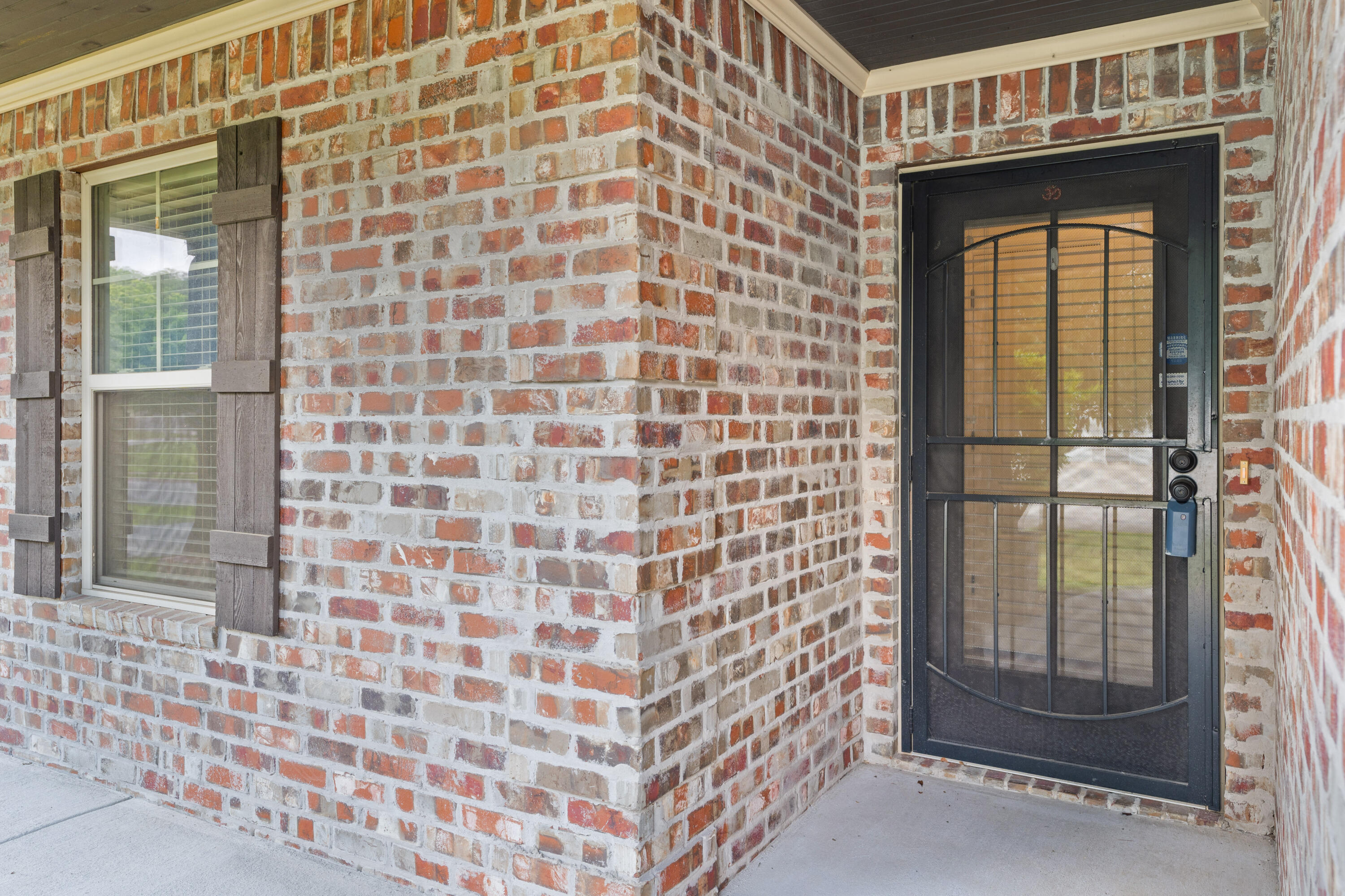 3384 Willow Lake Circle