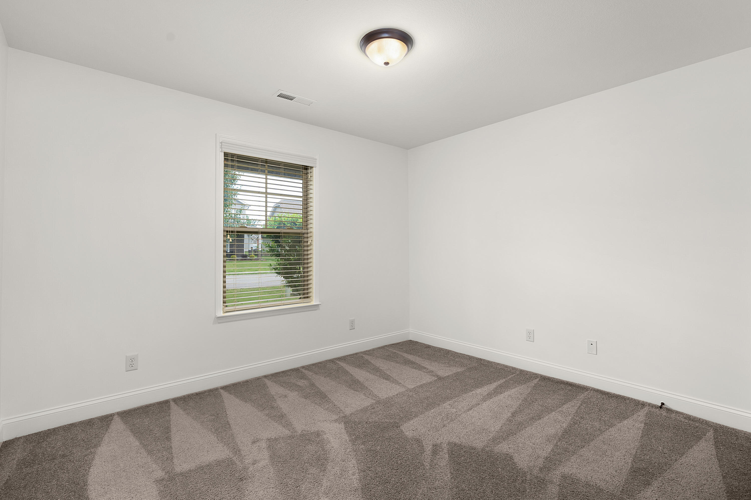 3384 Willow Lake Circle
