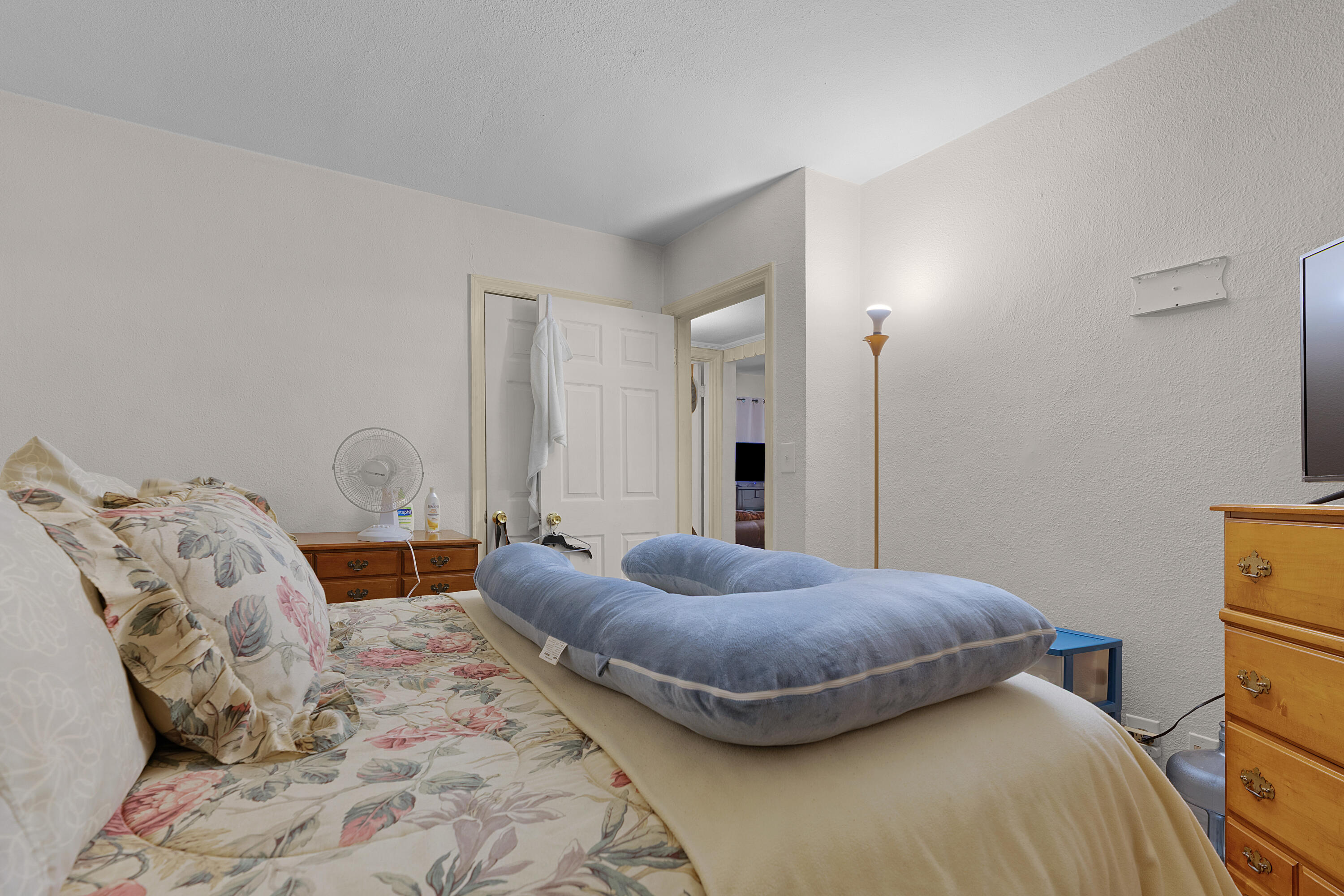 3101 Engert Drive, 1 + 2