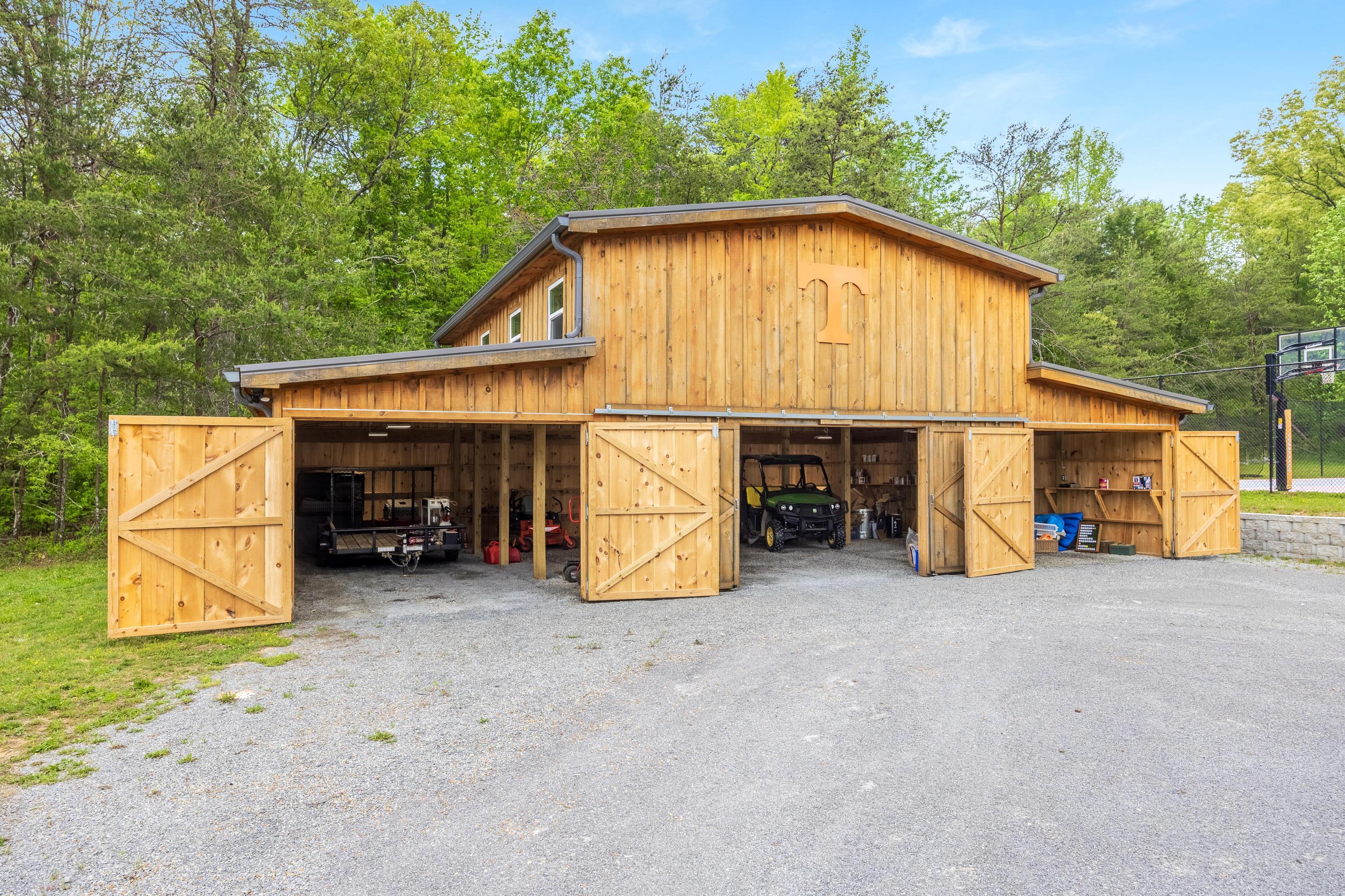 2419 Welch Road