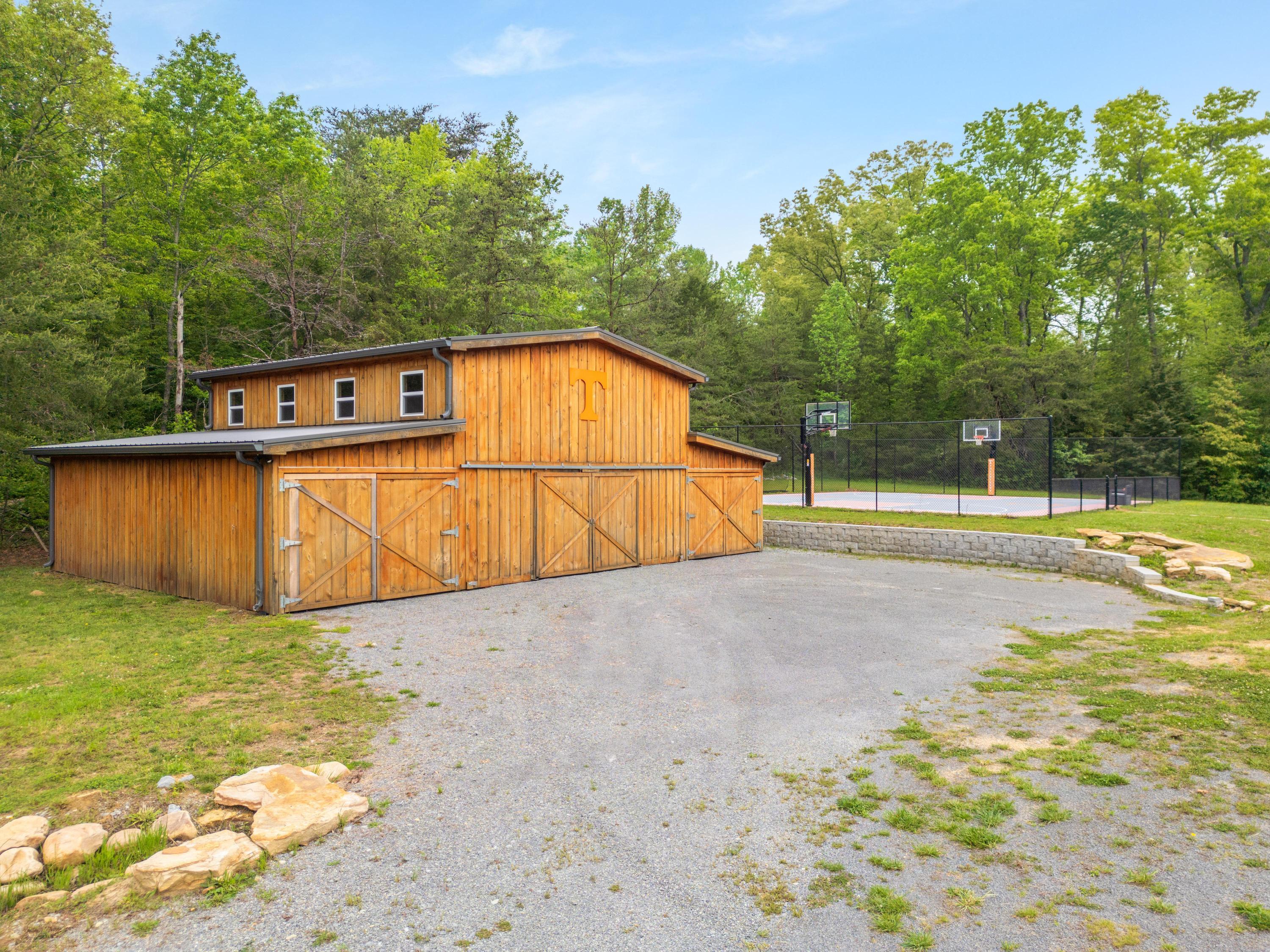 2419 Welch Road