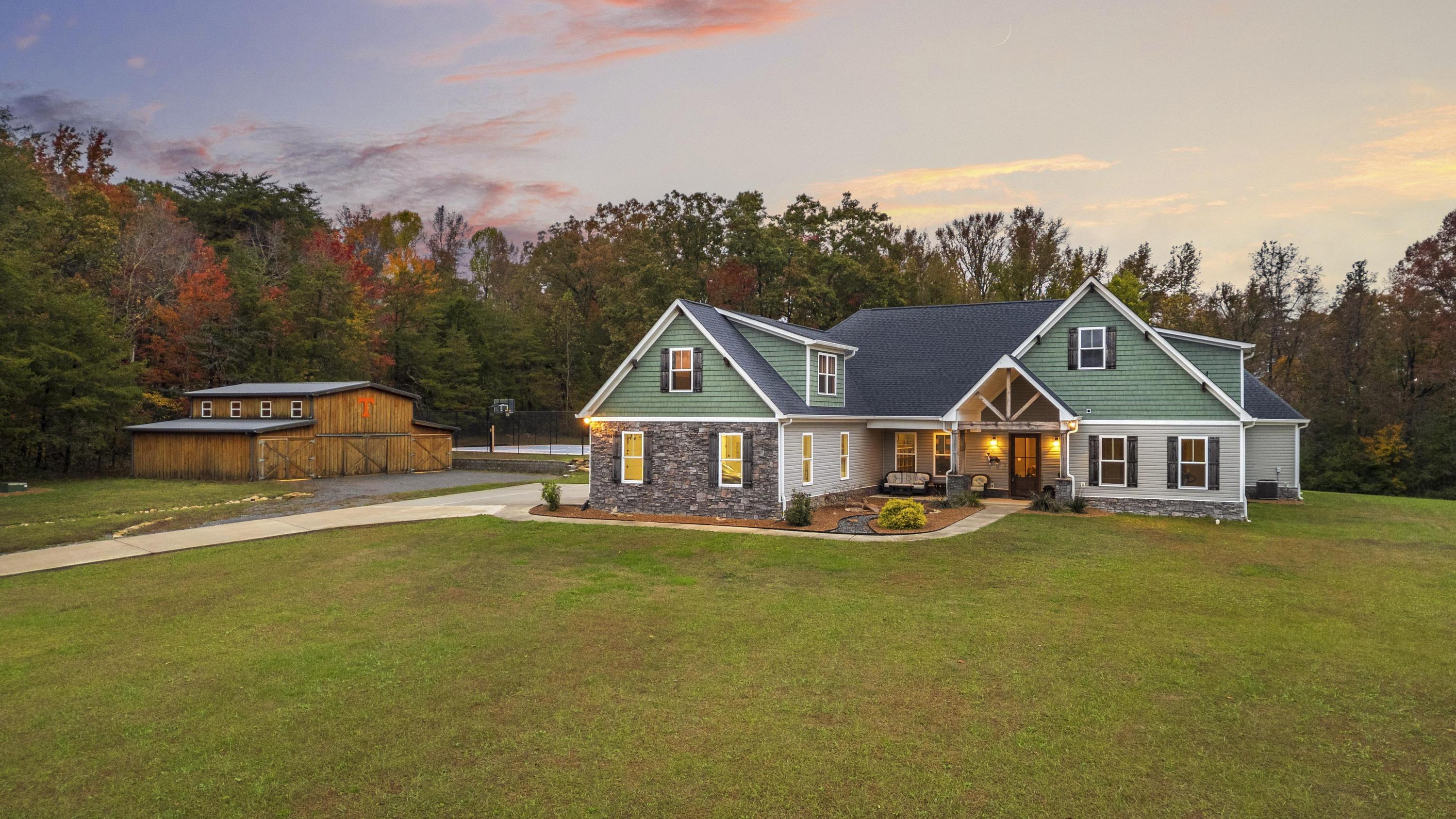 2419 Welch Road