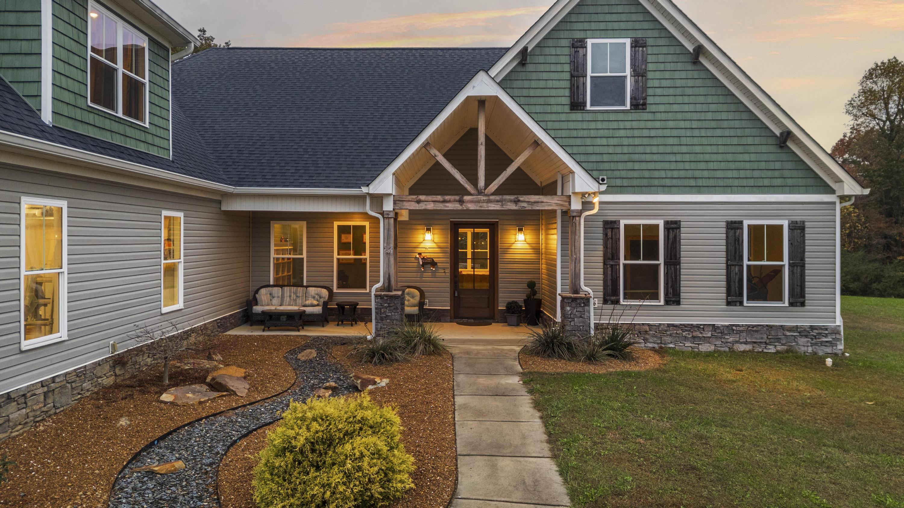 2419 Welch Road