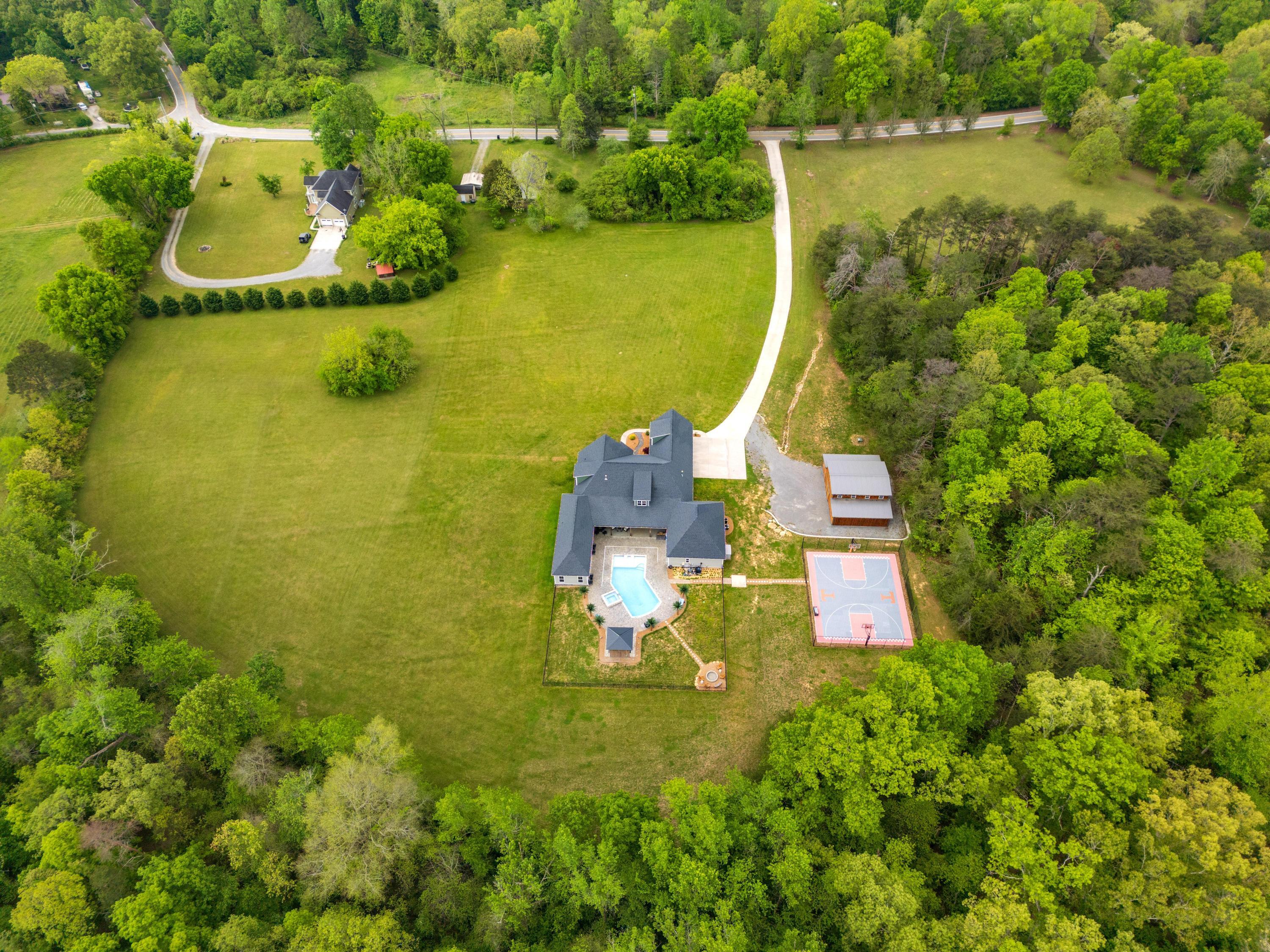 2419 Welch Road