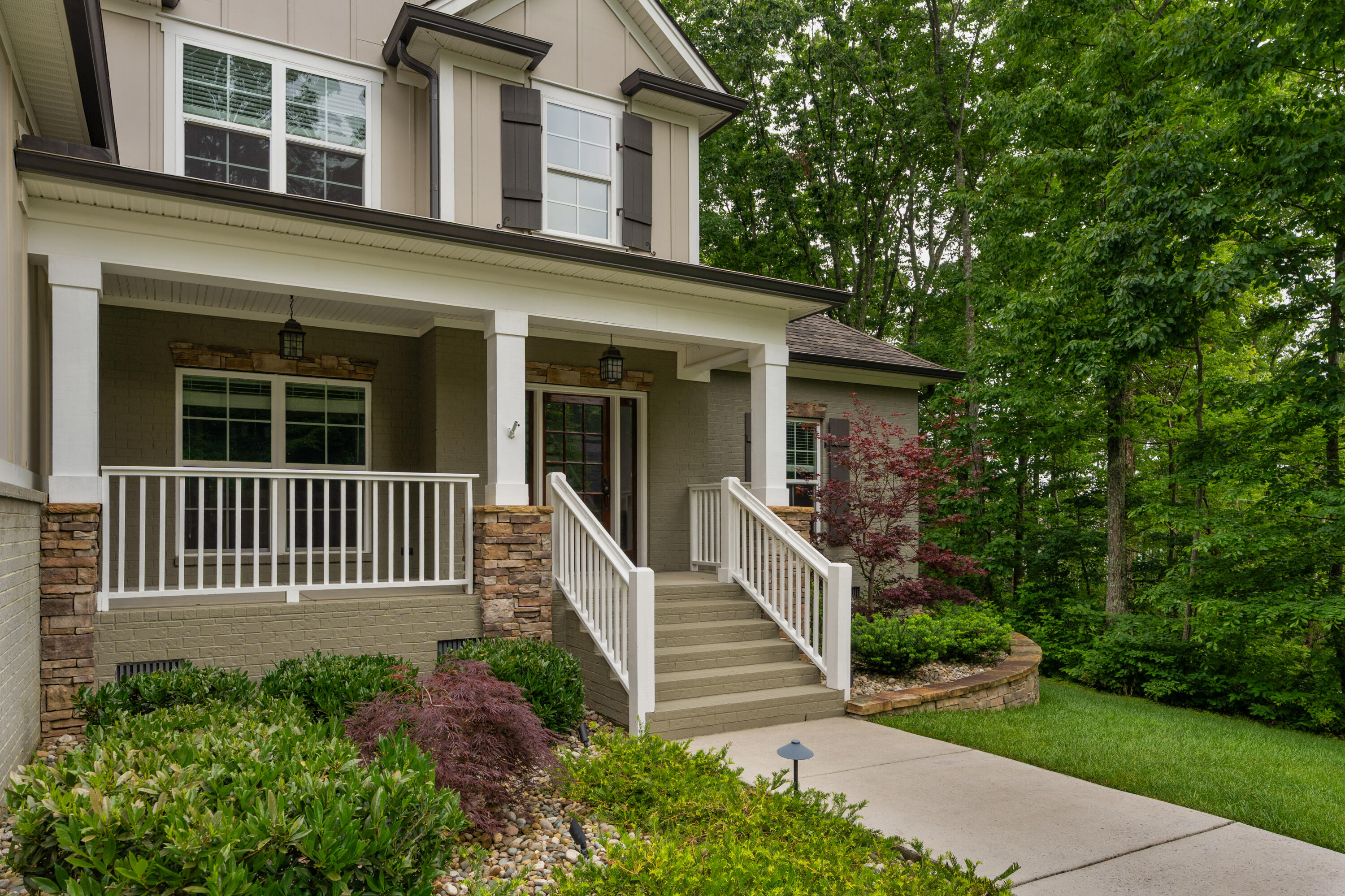 2415 Anchor Trail