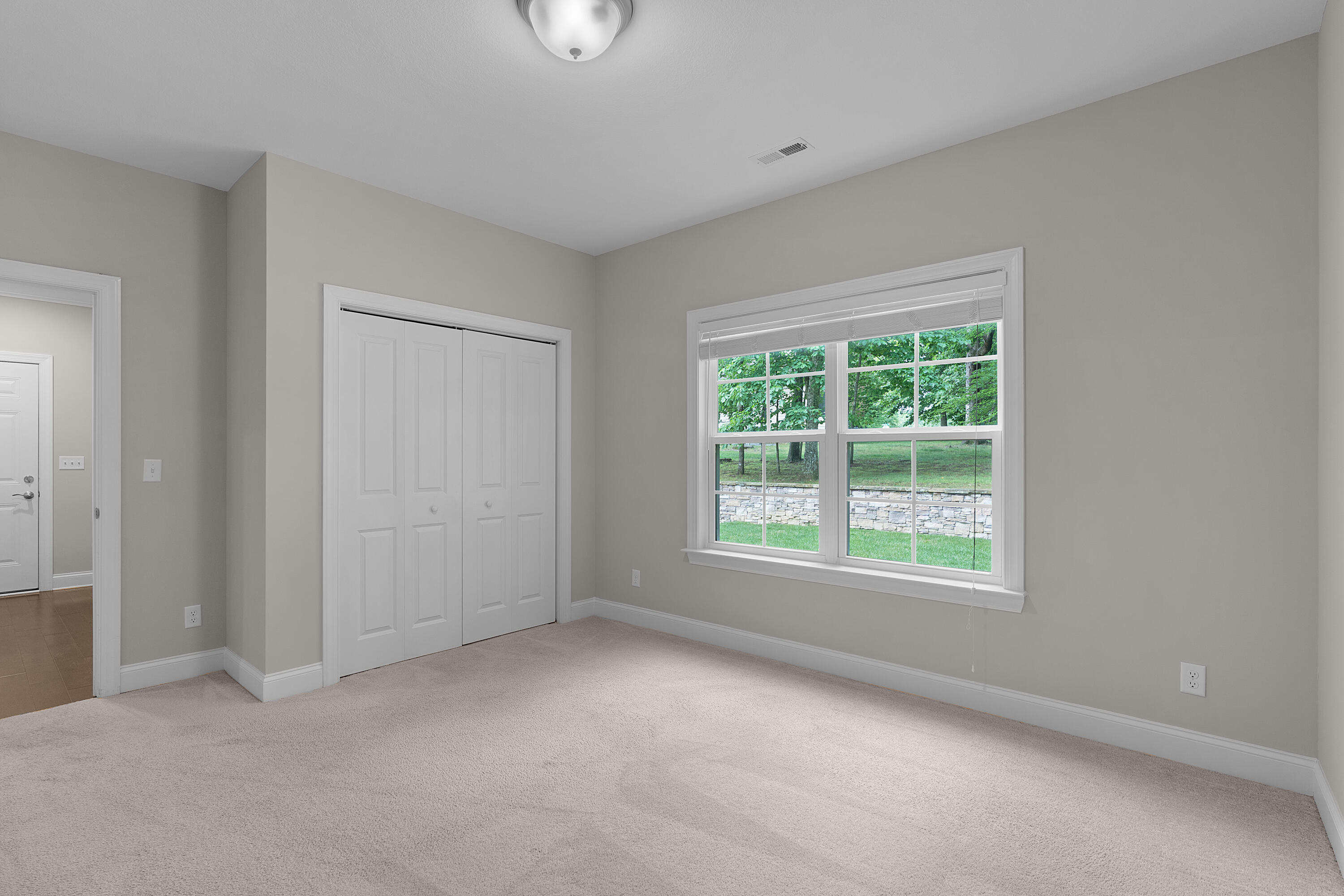 2415 Anchor Trail