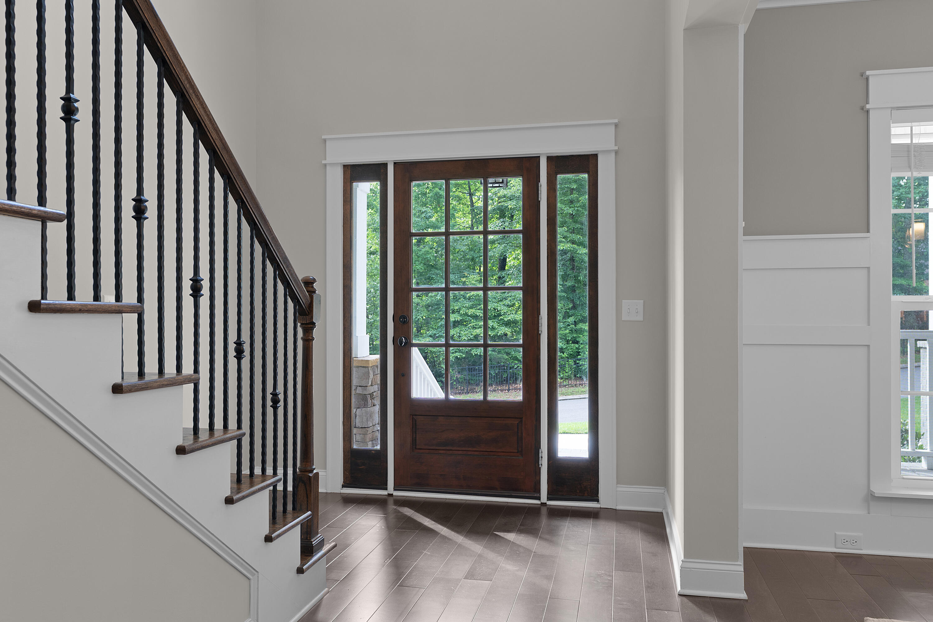 2415 Anchor Trail