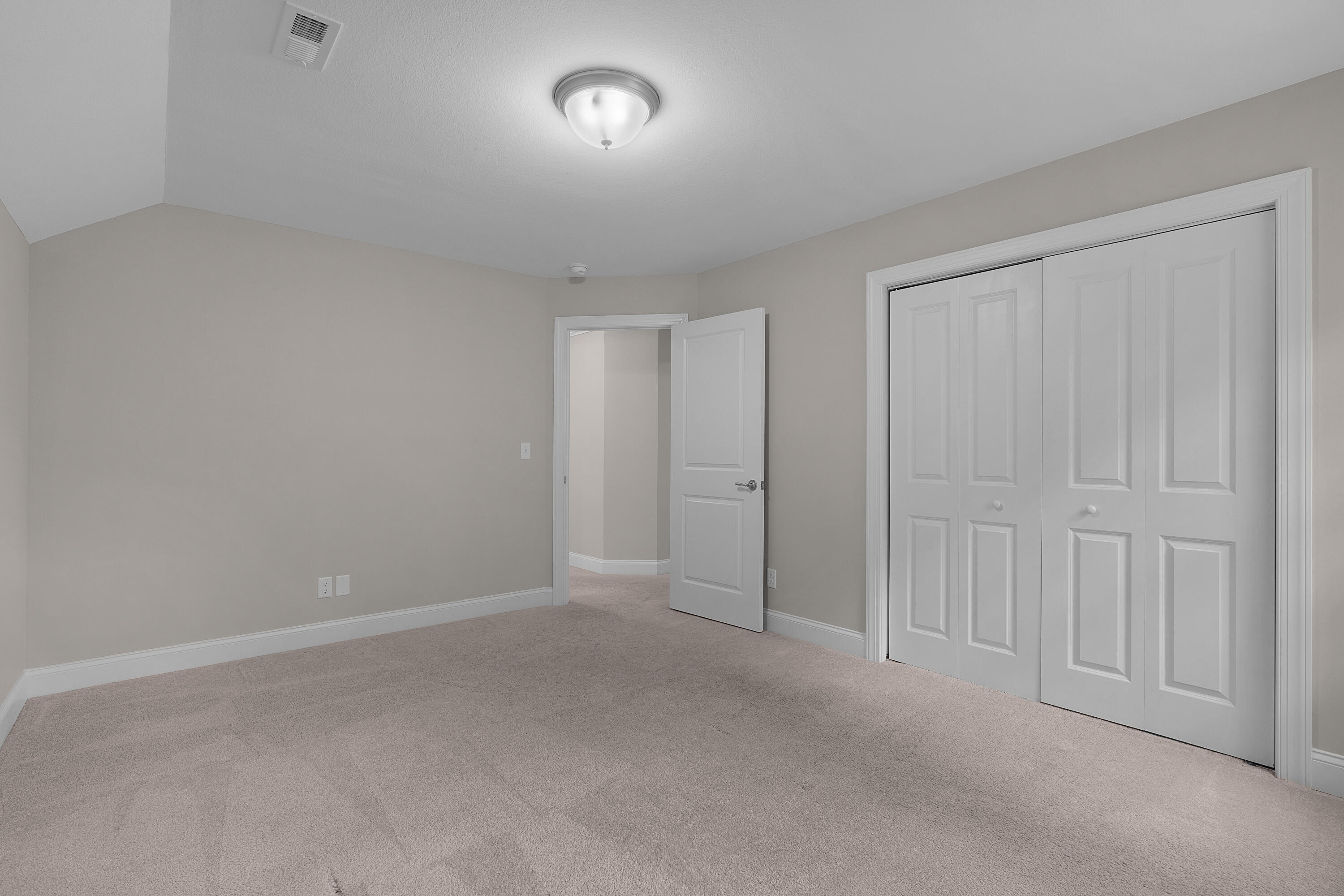 2415 Anchor Trail