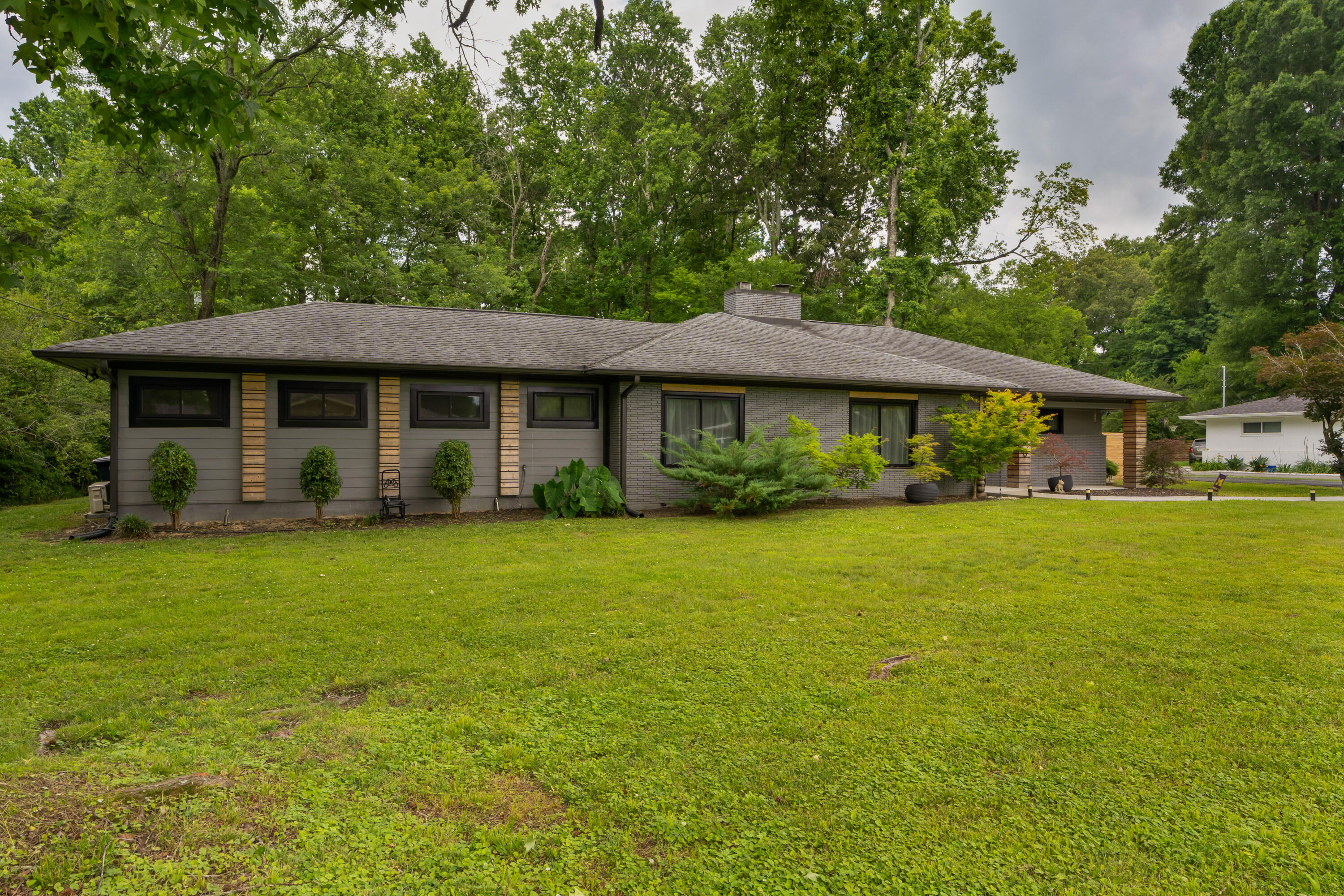 4020 Wade Drive