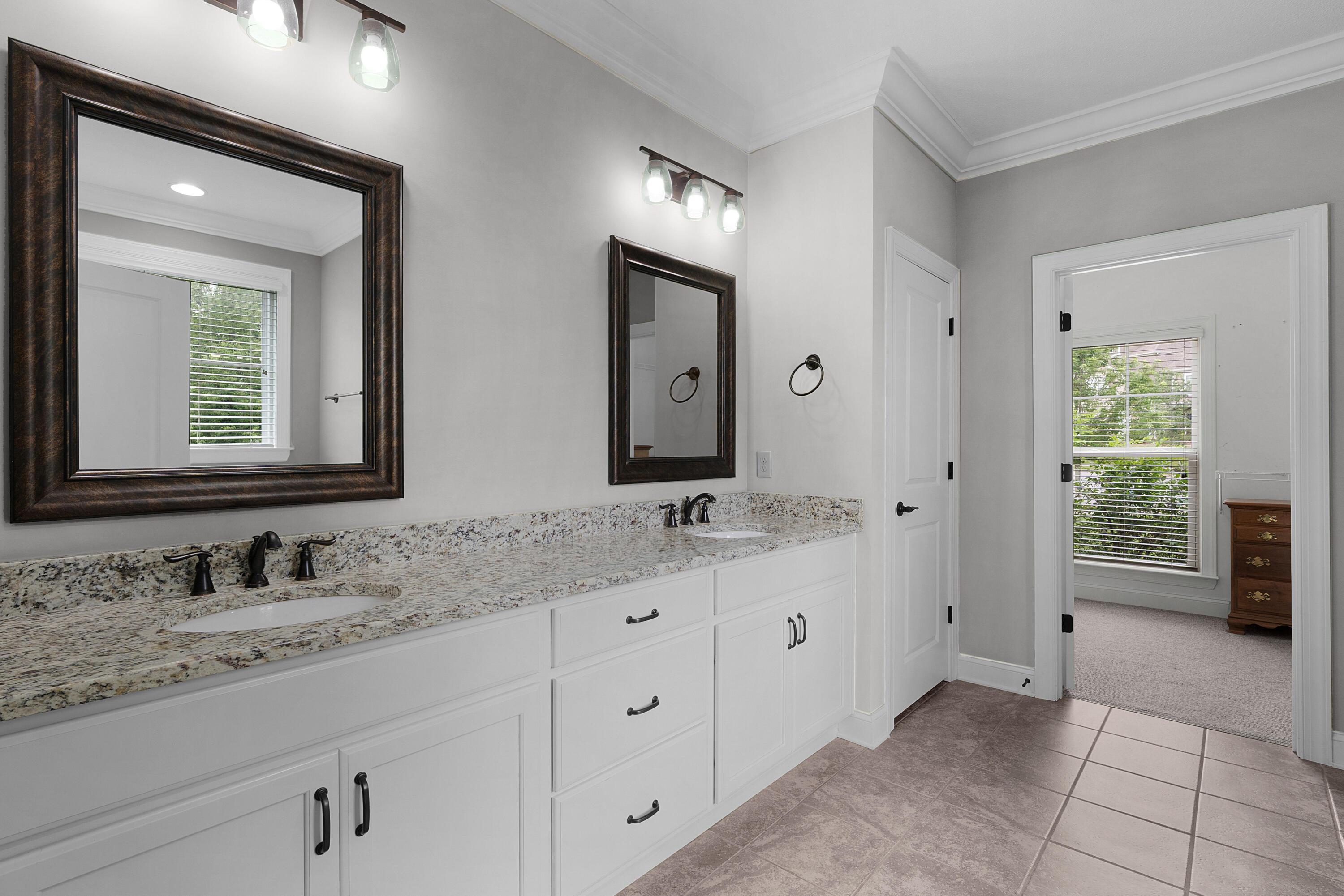 1406 Bridgeview Drive, 46