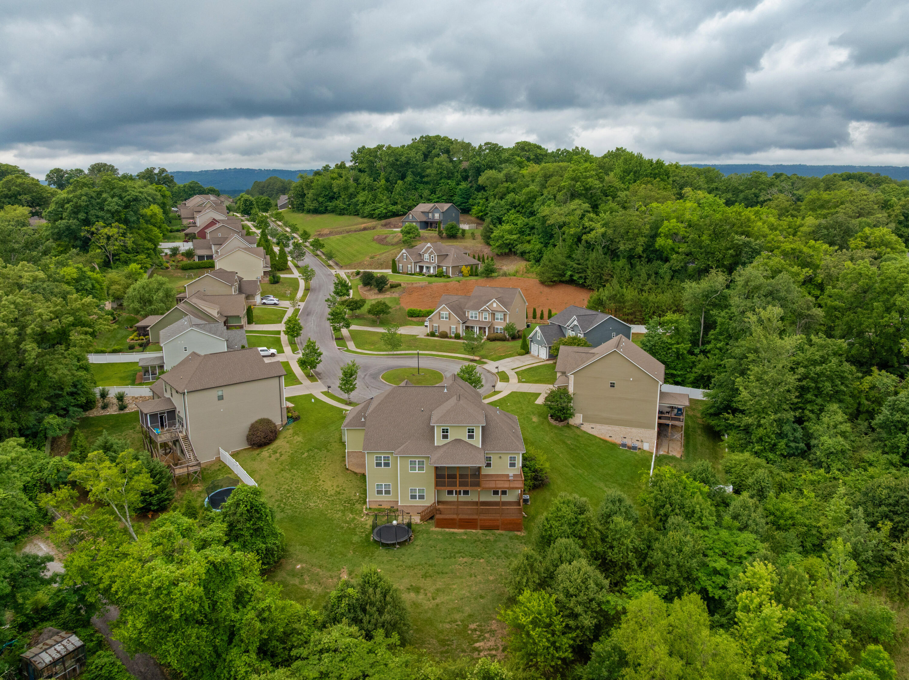 1406 Bridgeview Drive, 46