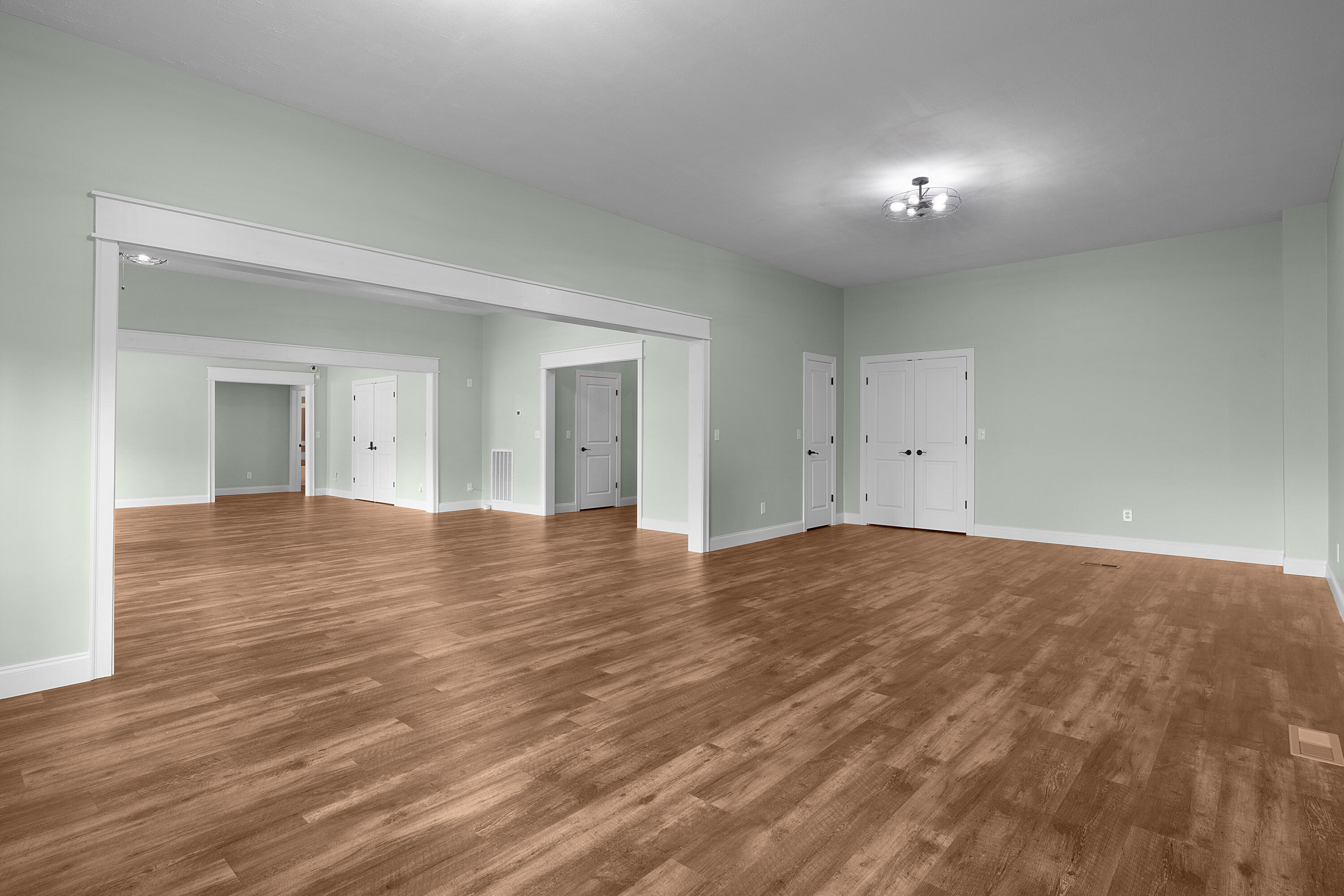 1406 Bridgeview Drive, 46