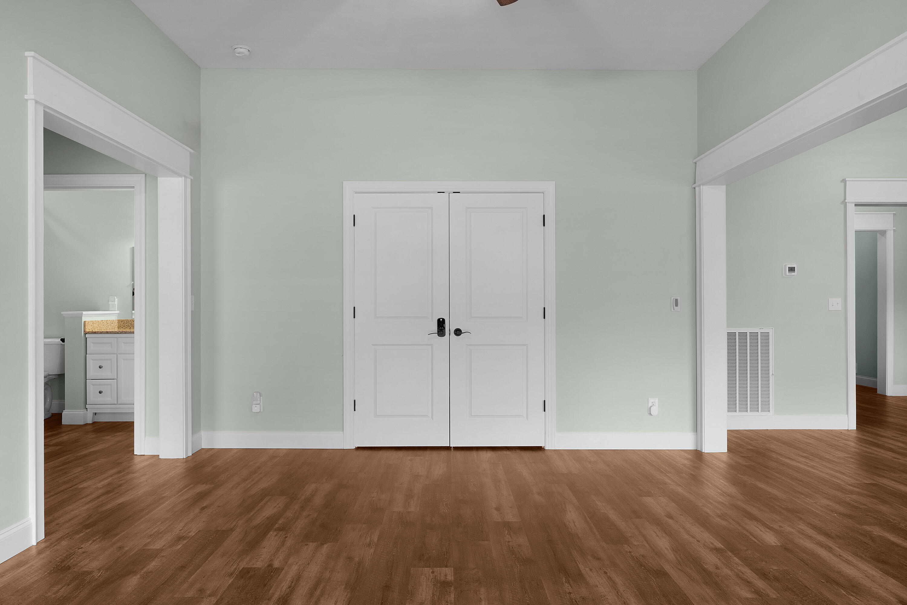 1406 Bridgeview Drive, 46