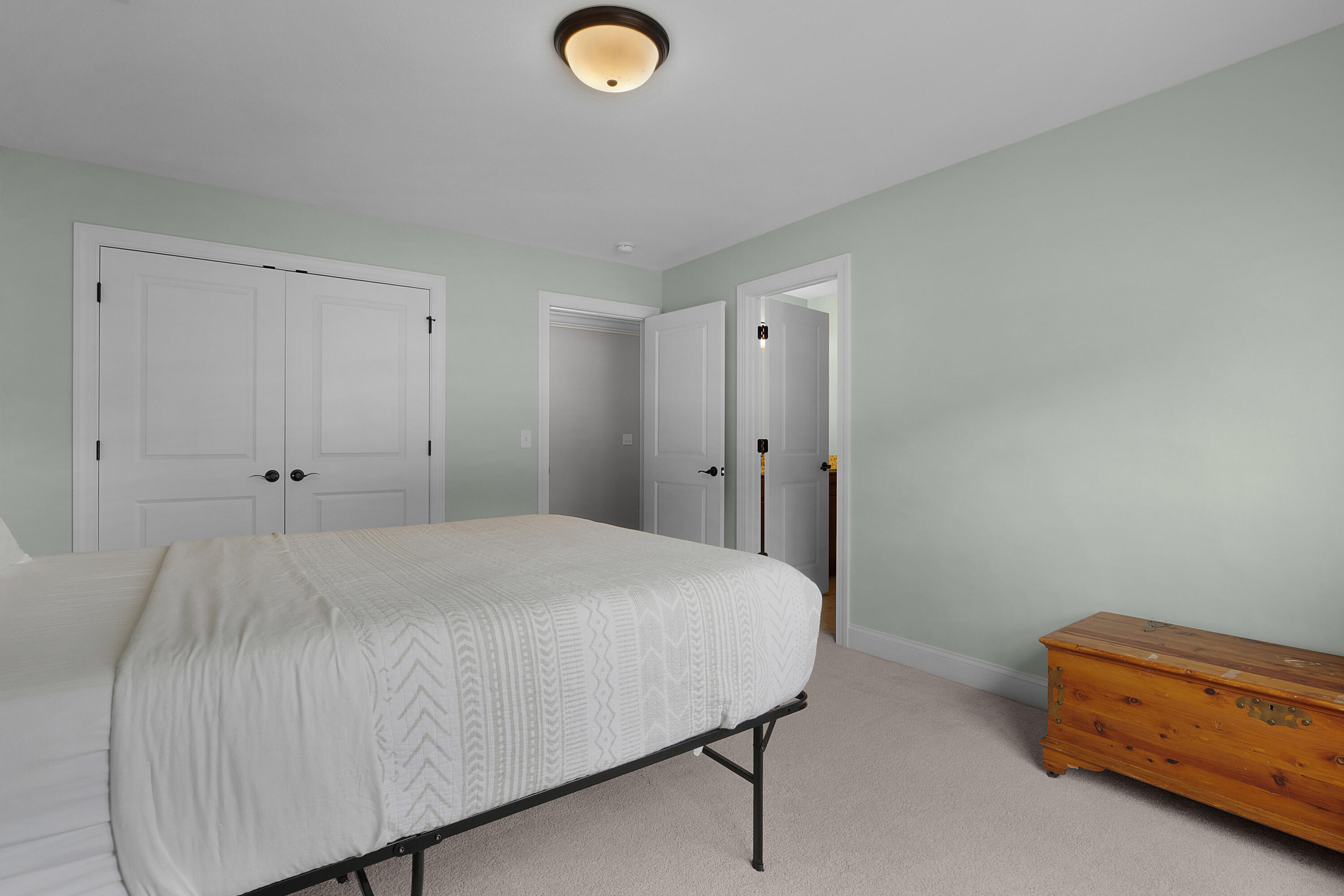 1406 Bridgeview Drive, 46