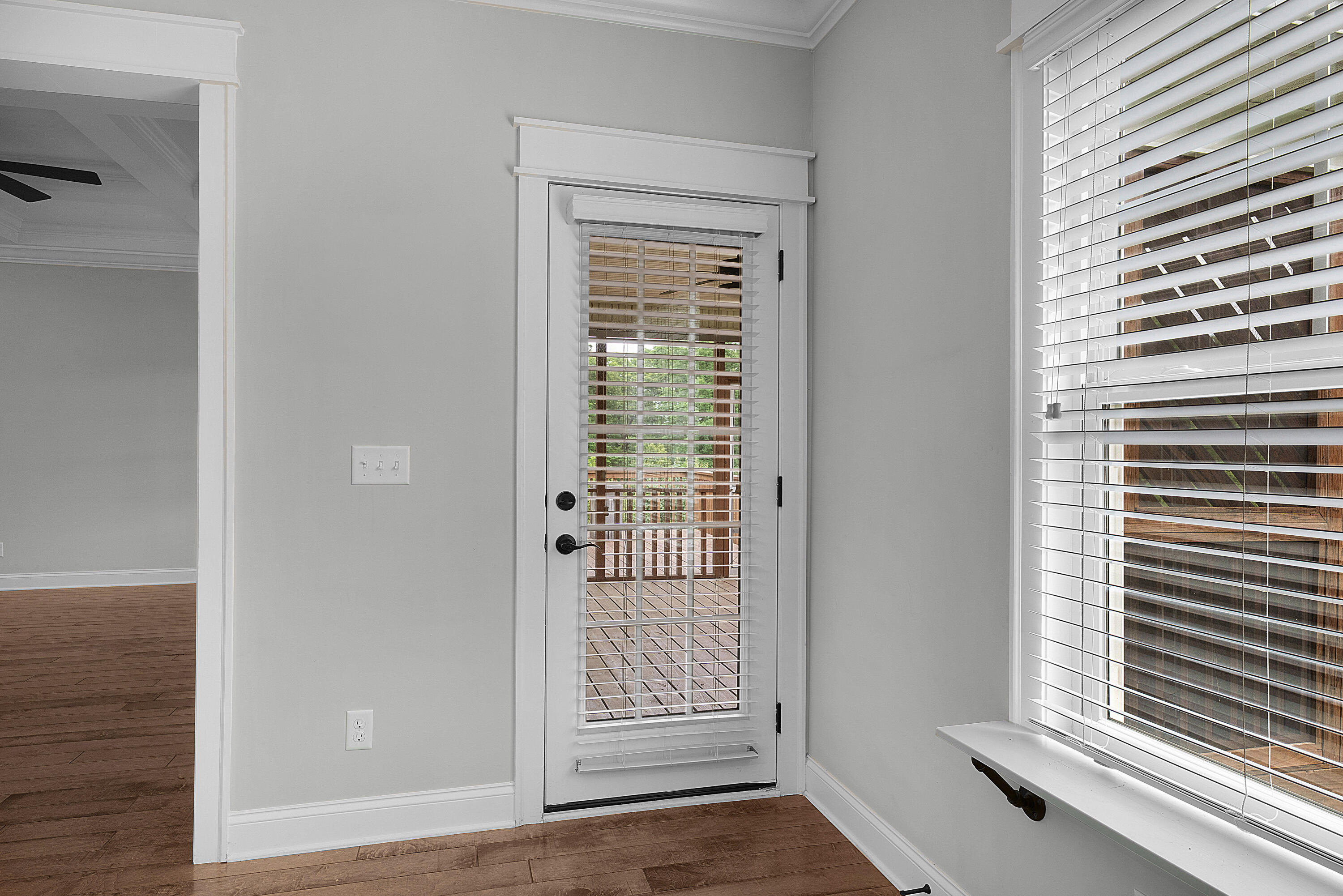 1406 Bridgeview Drive, 46