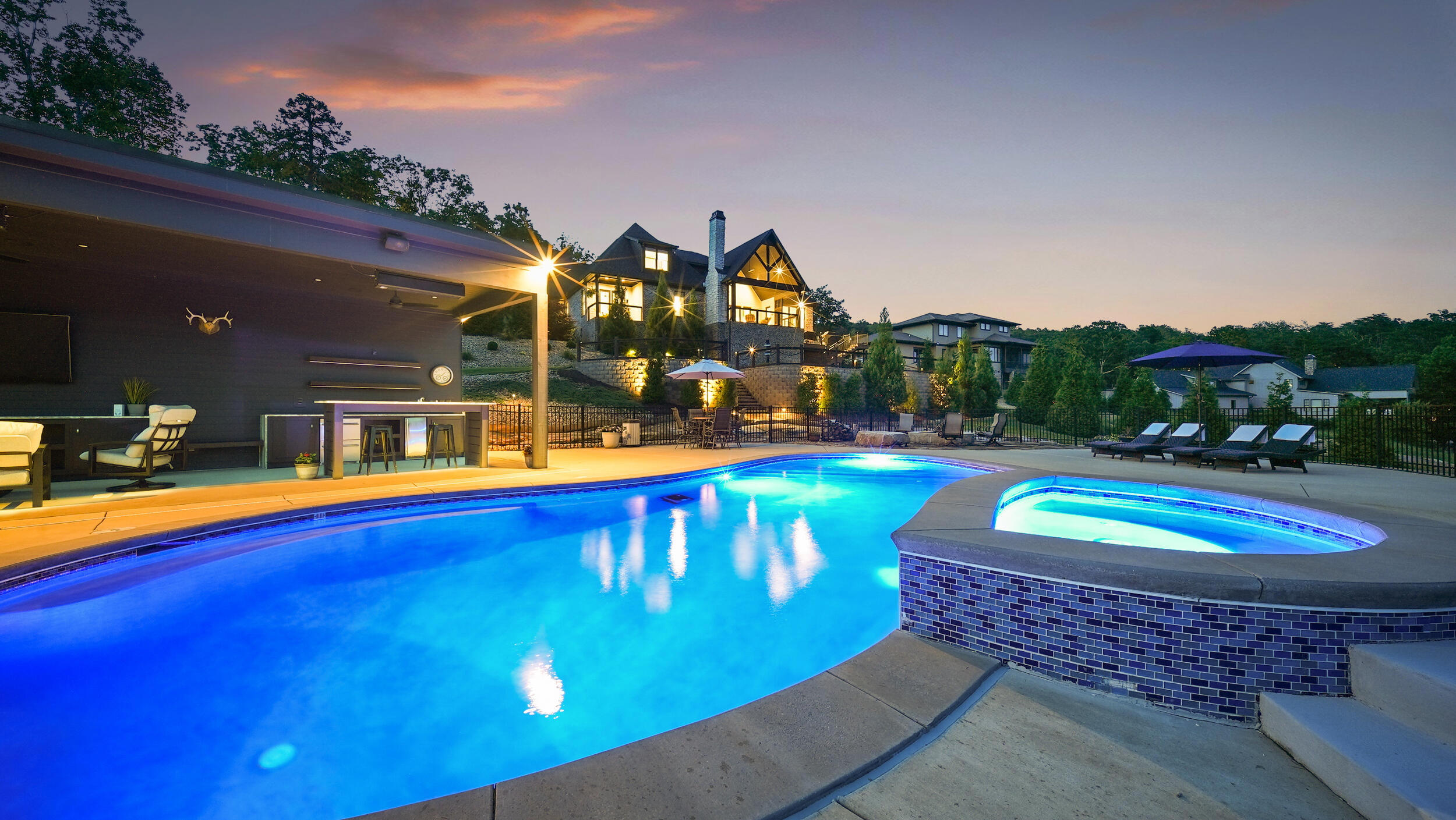 8008 Mountain Laurel Trail