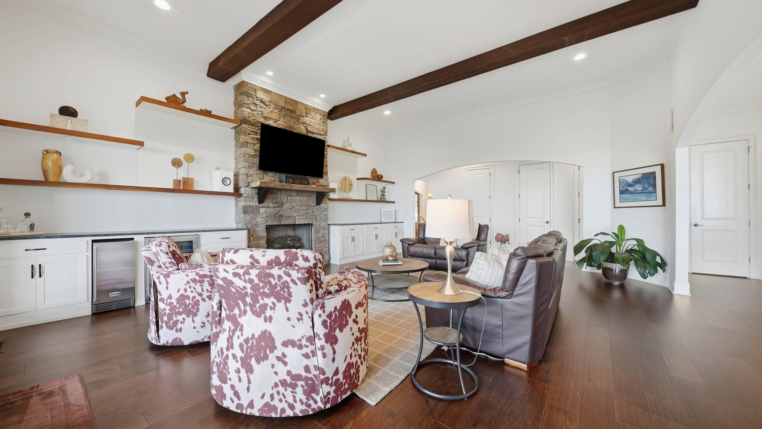 8008 Mountain Laurel Trail