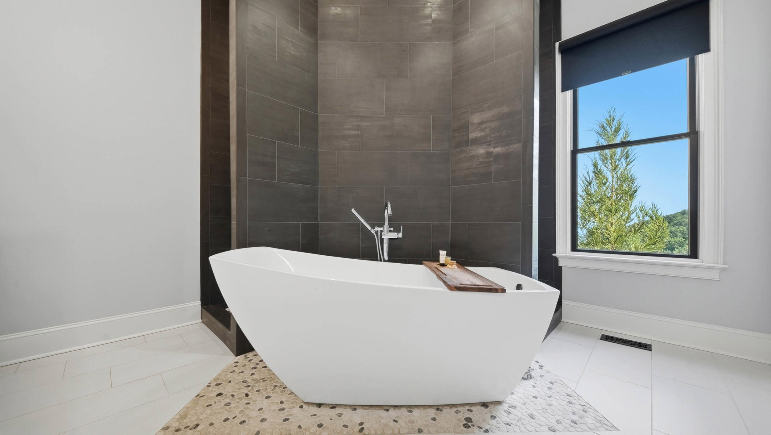 8008 Mountain Laurel Trail
