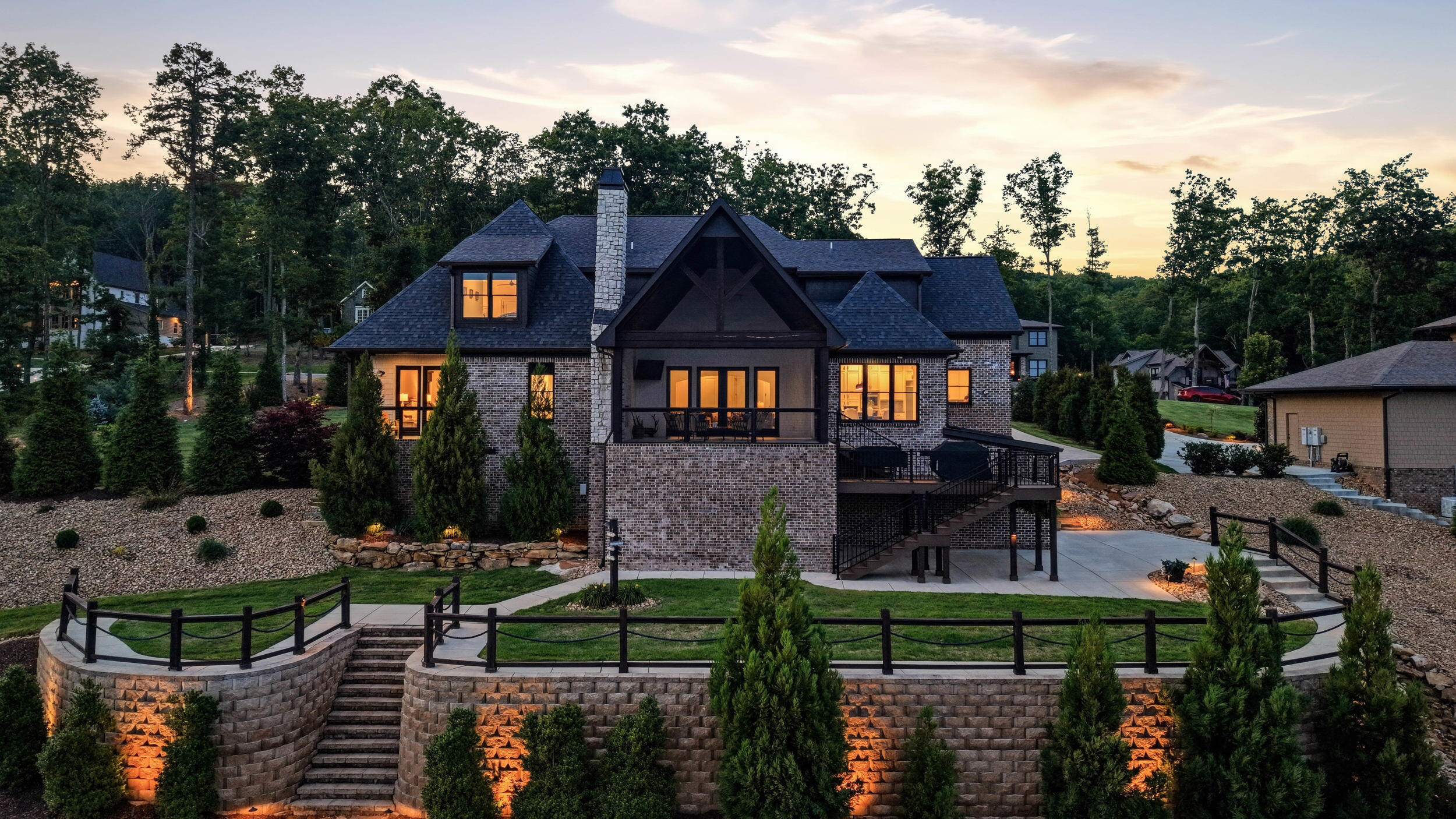 8008 Mountain Laurel Trail