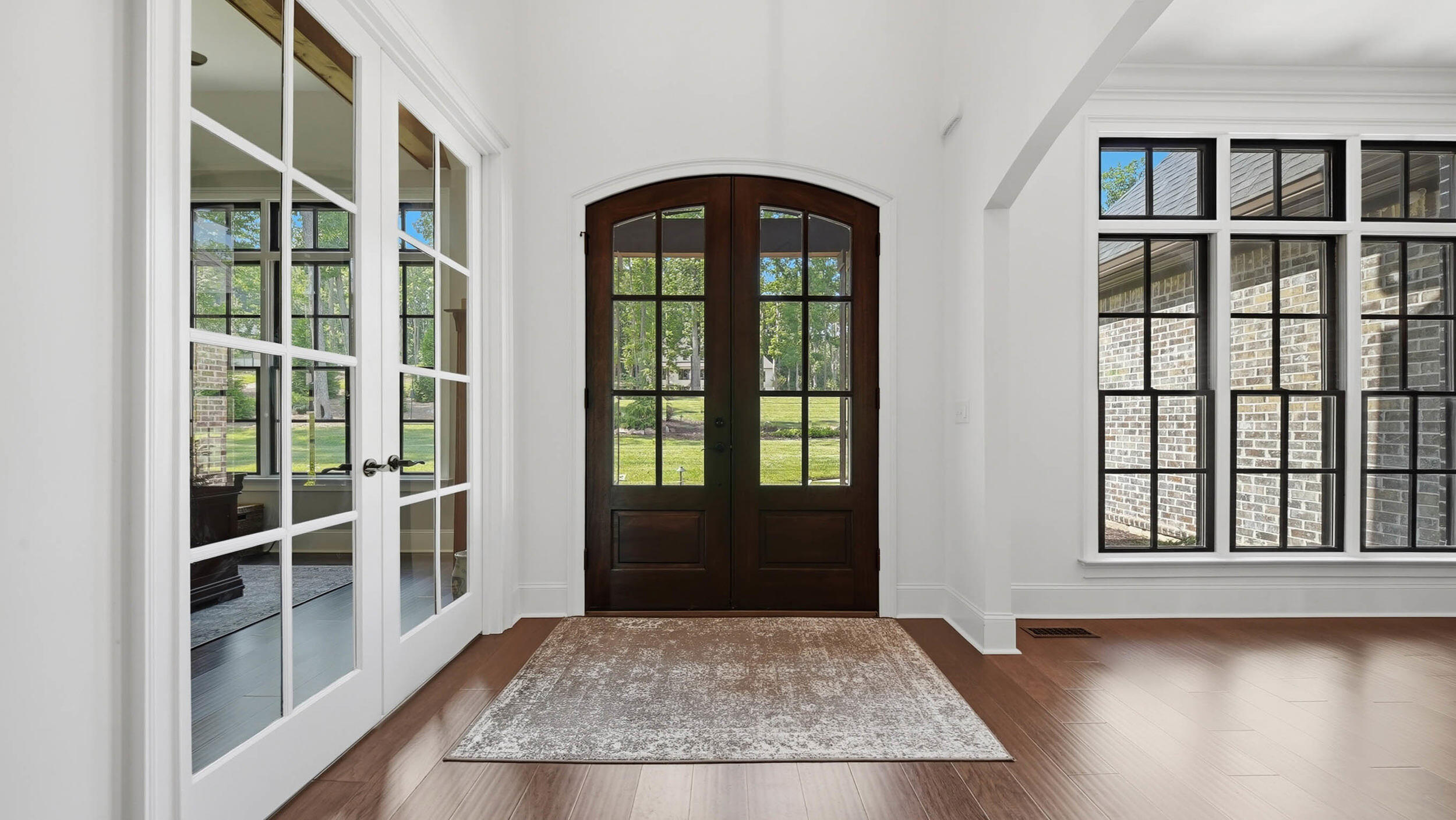 8008 Mountain Laurel Trail