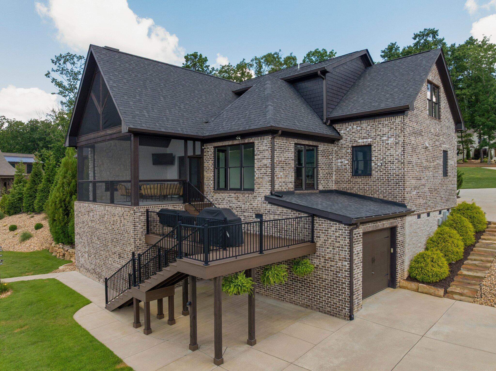 8008 Mountain Laurel Trail